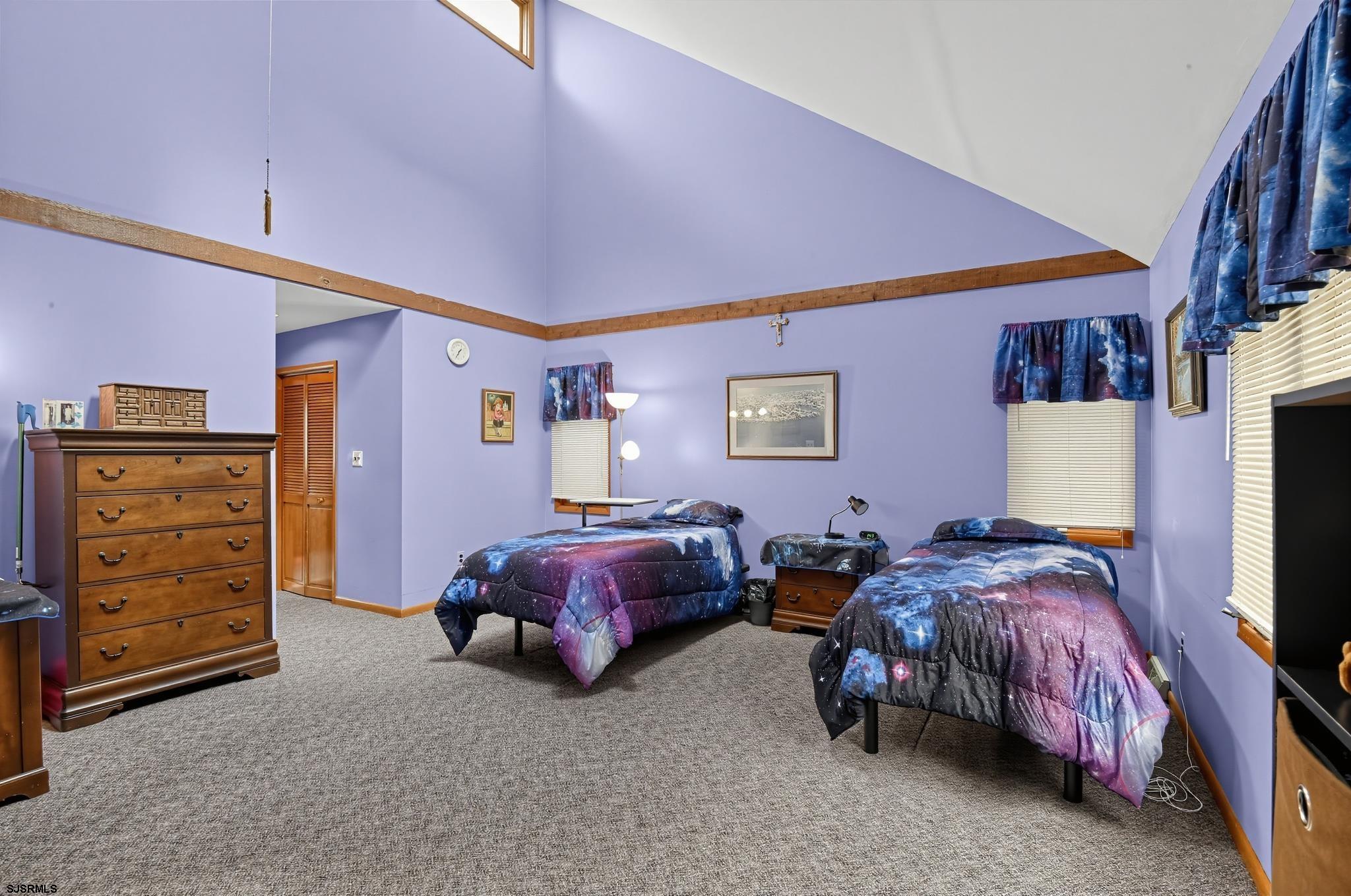 203 Dove Ln