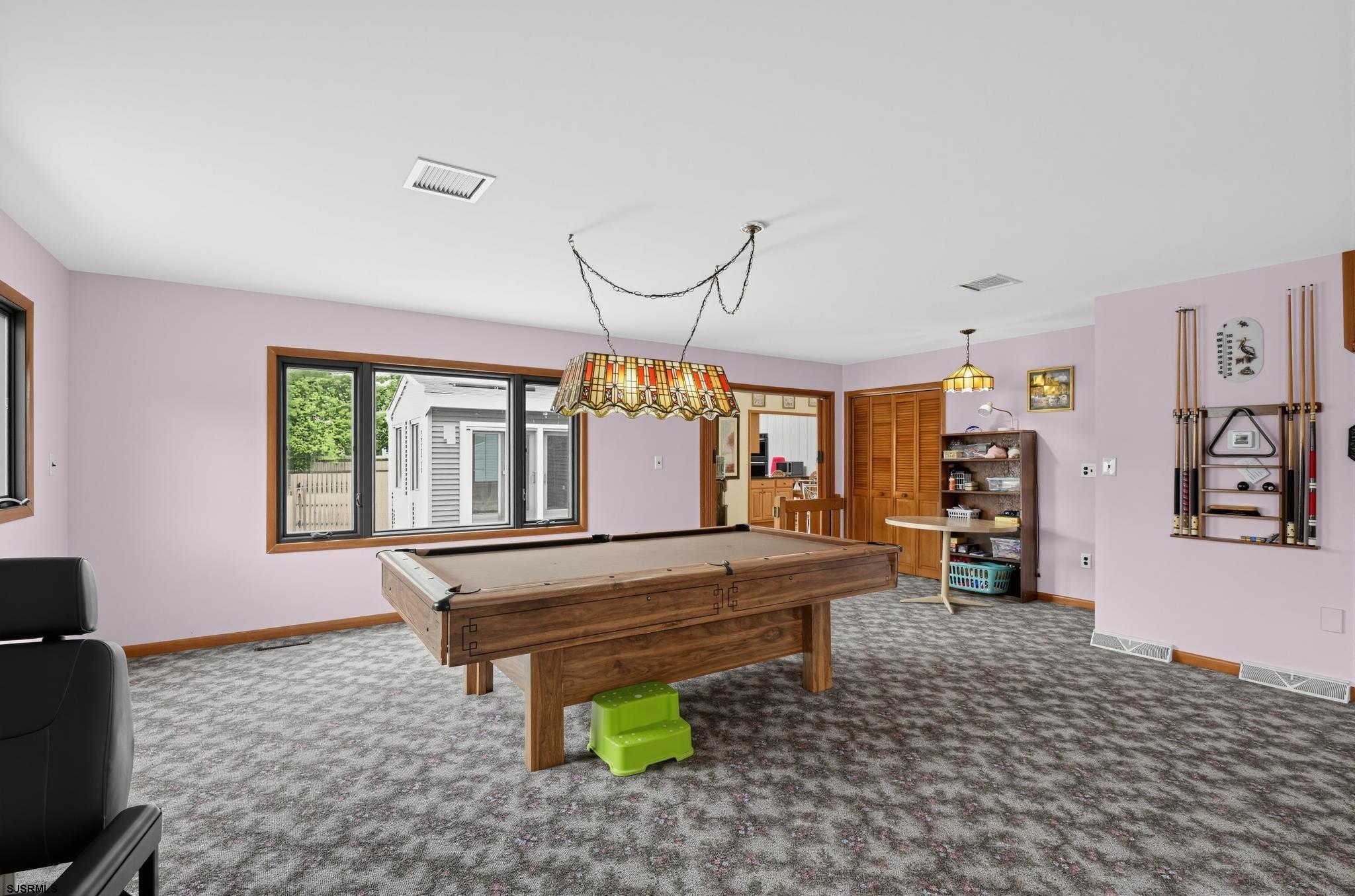203 Dove Ln