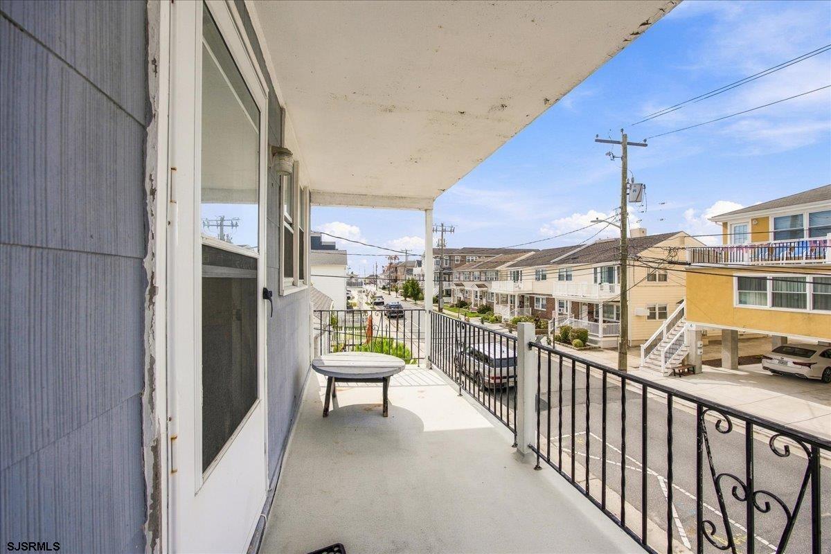 5-7 S Decatur Avenue