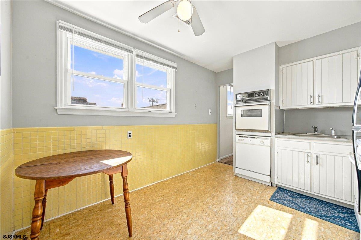 5-7 S Decatur Avenue