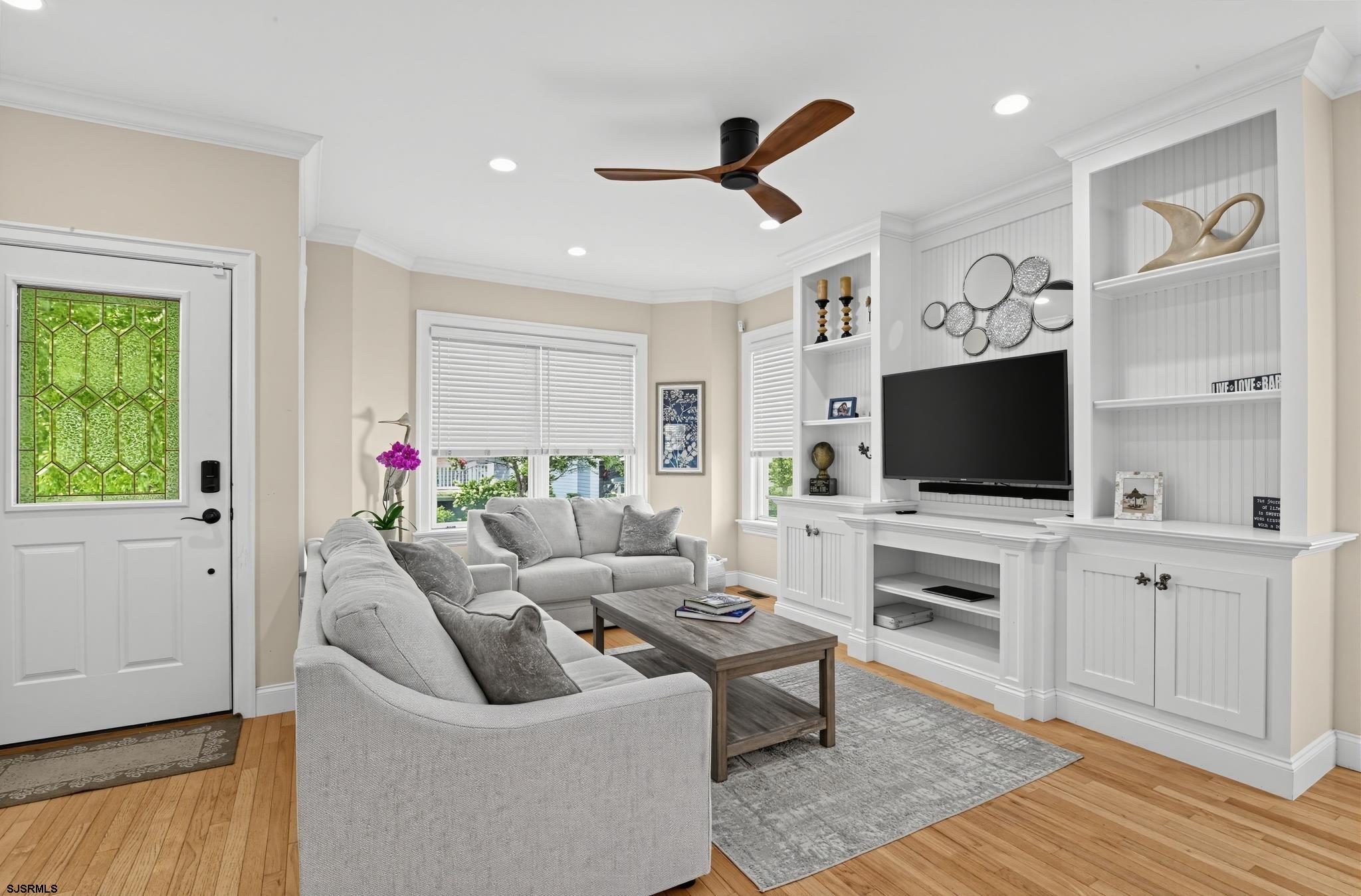 23 N Adams Avenue - Picture 4