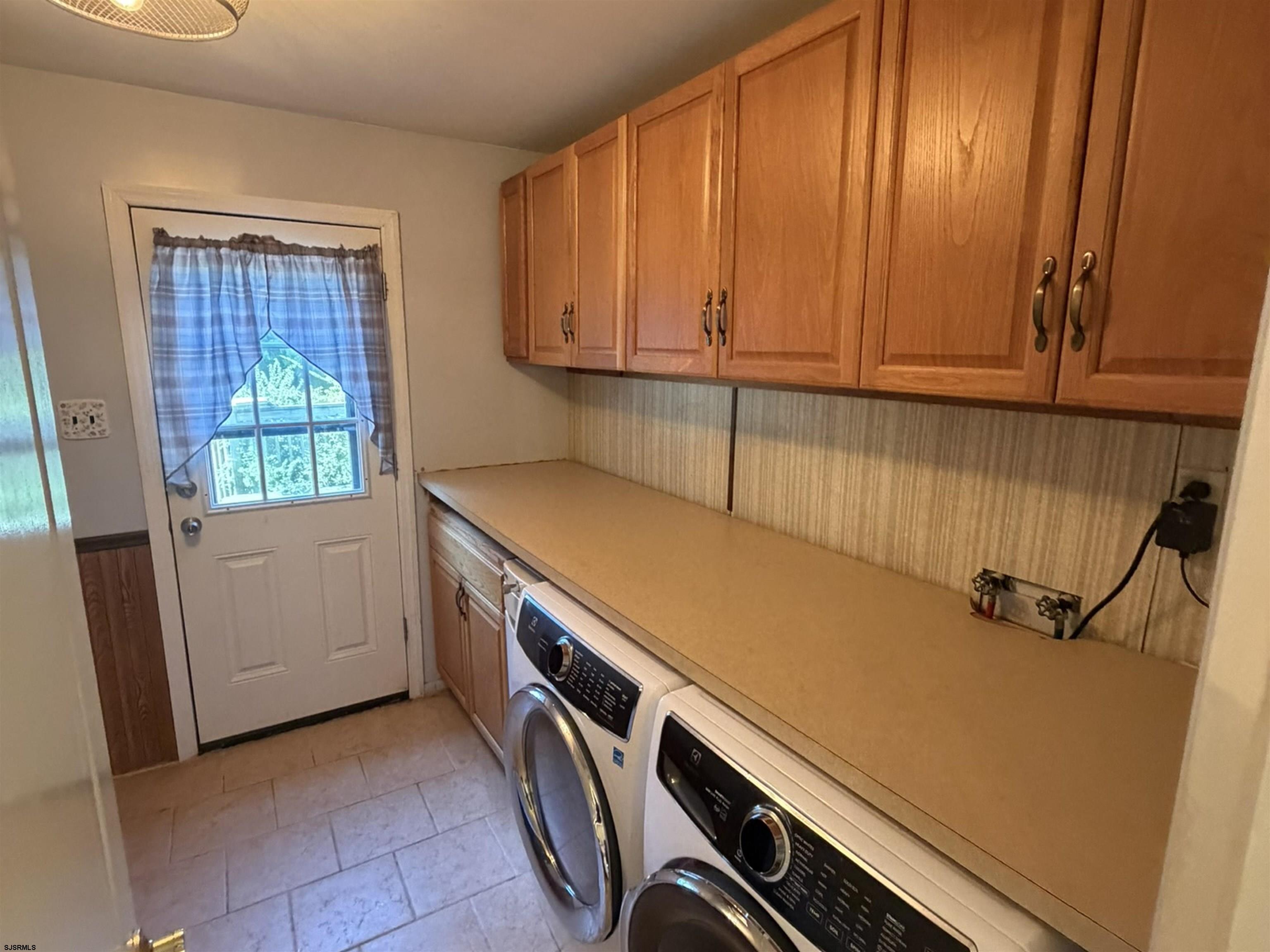 18 Rushwood Dr