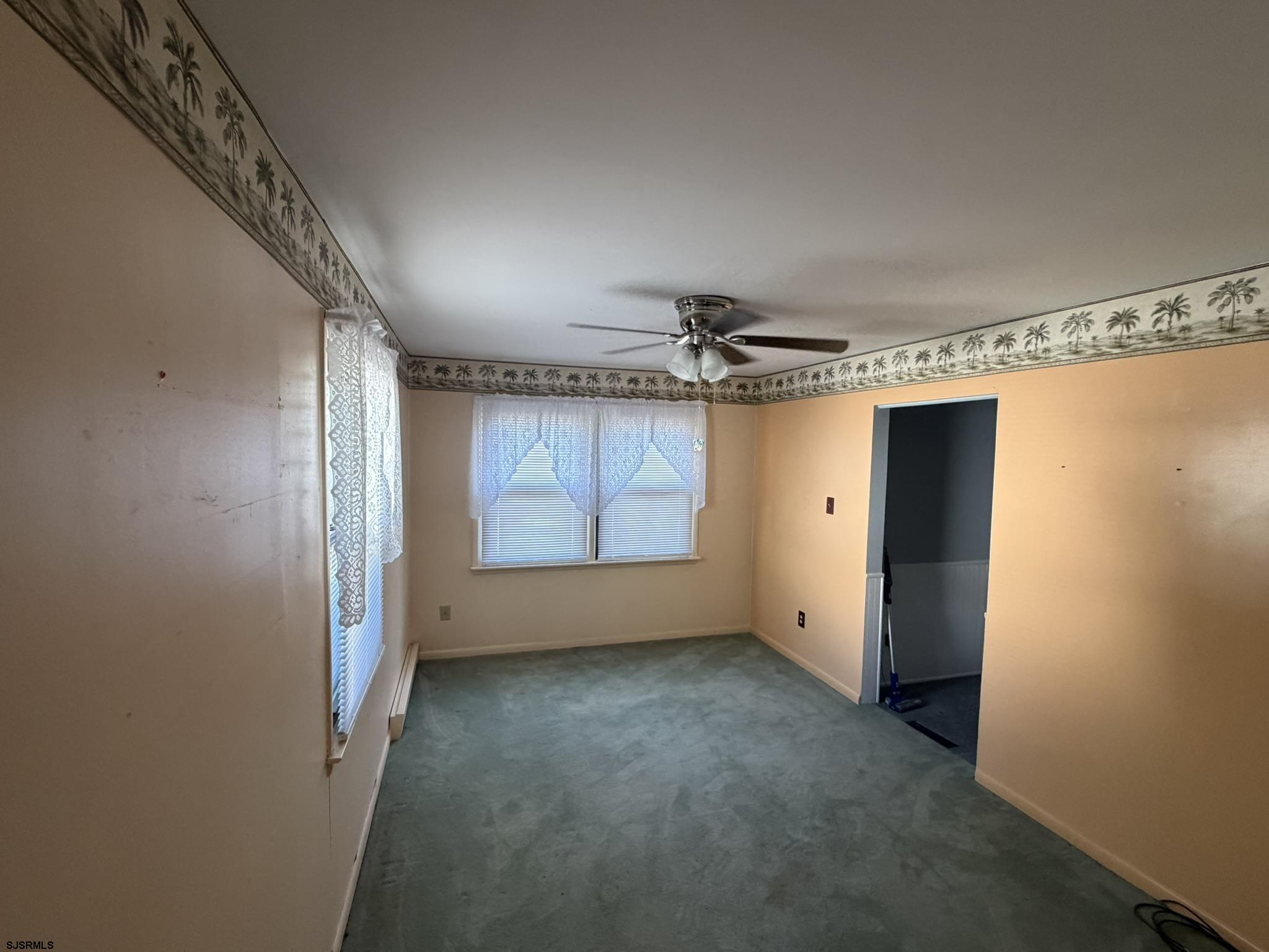 18 Rushwood Dr