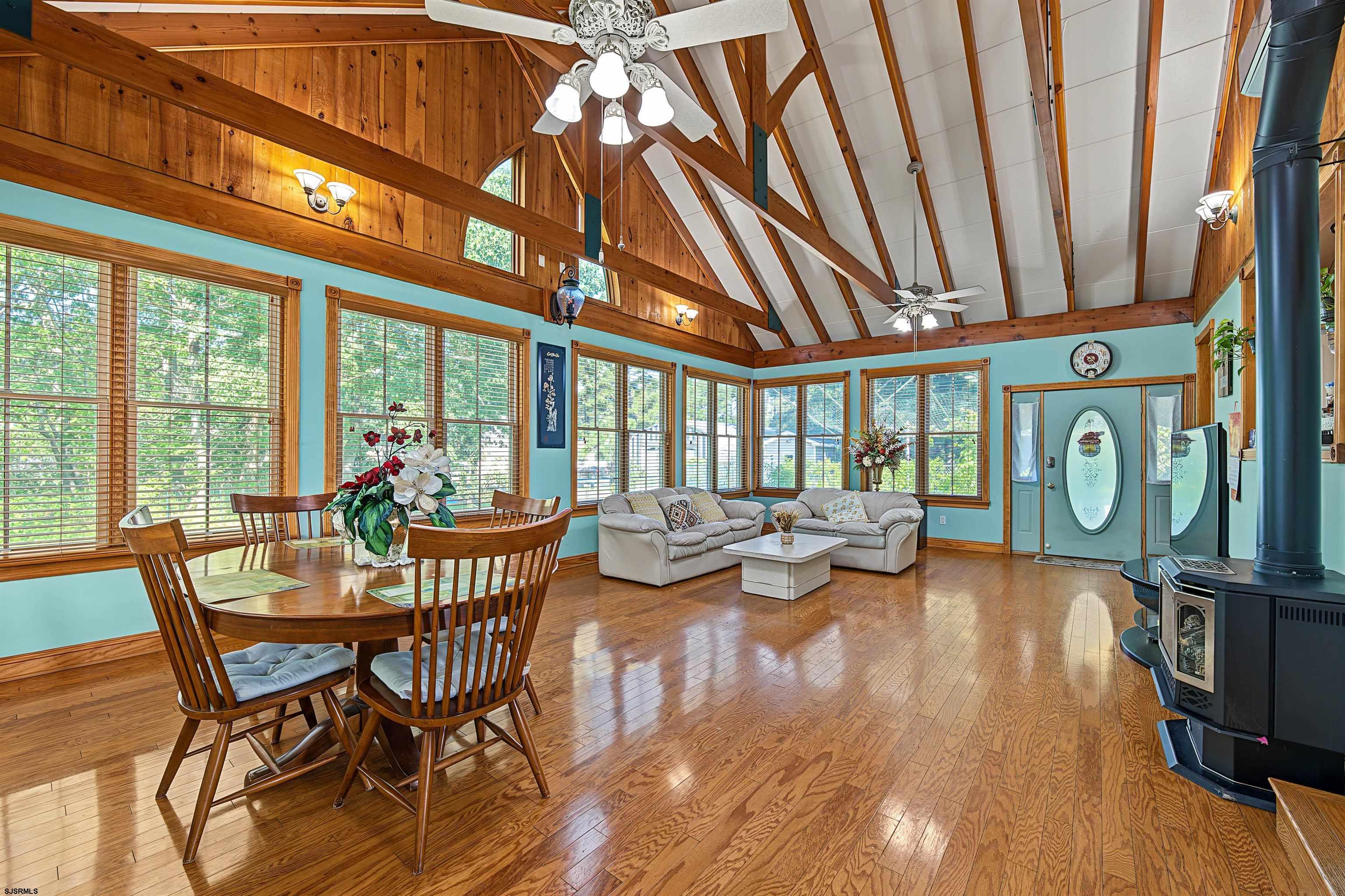 11 Berkshire Dr
