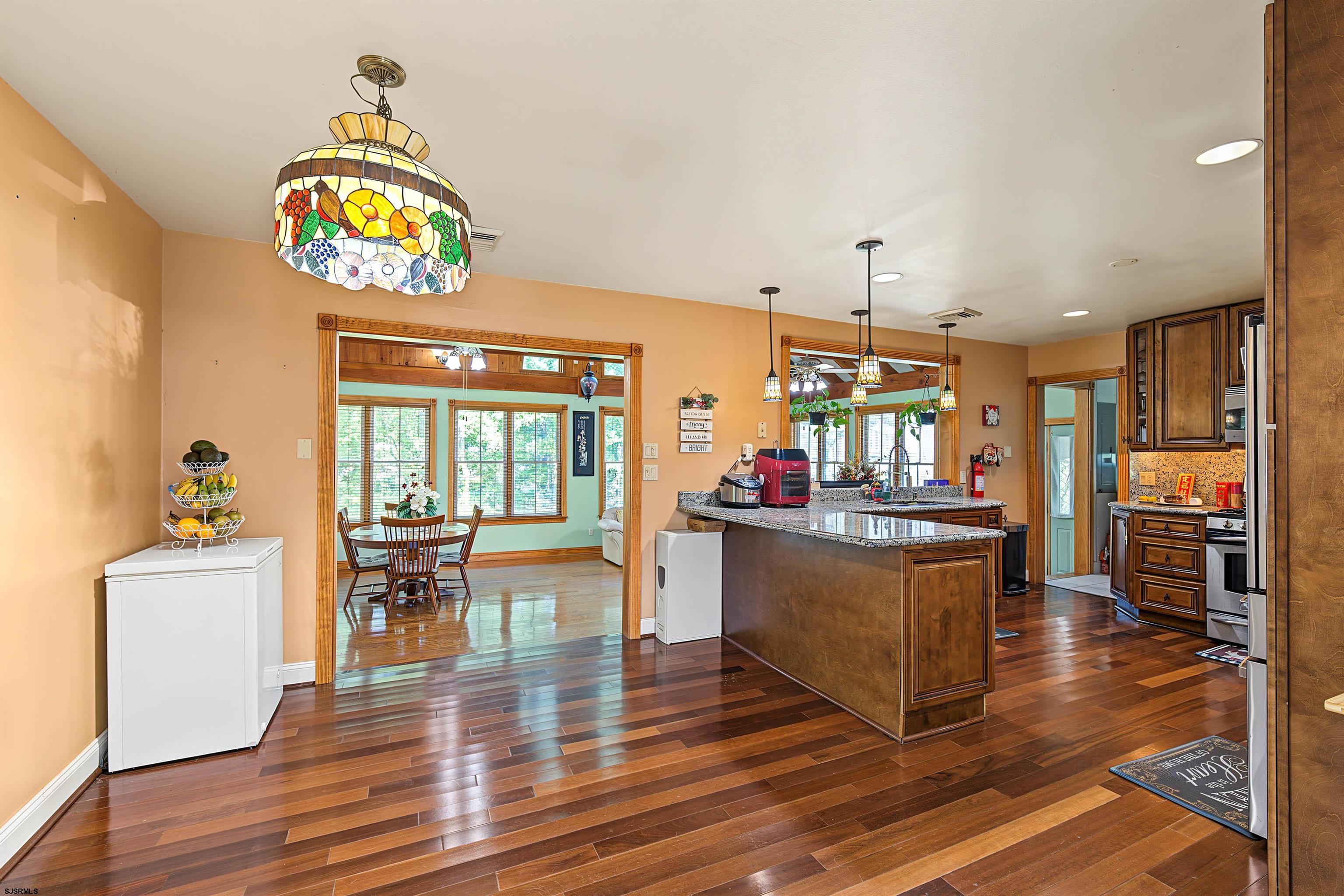 11 Berkshire Dr