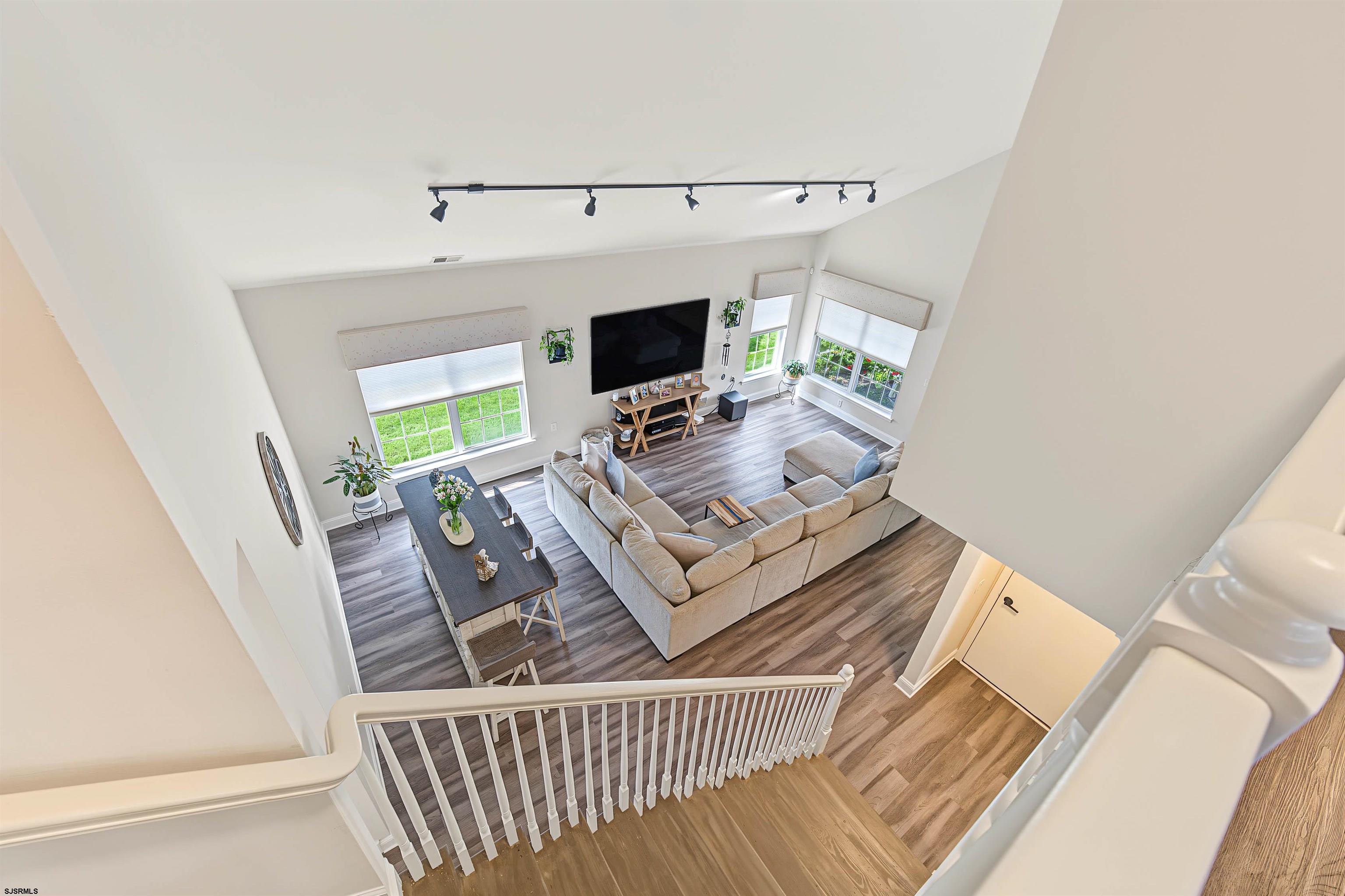 5 Burnside Dr