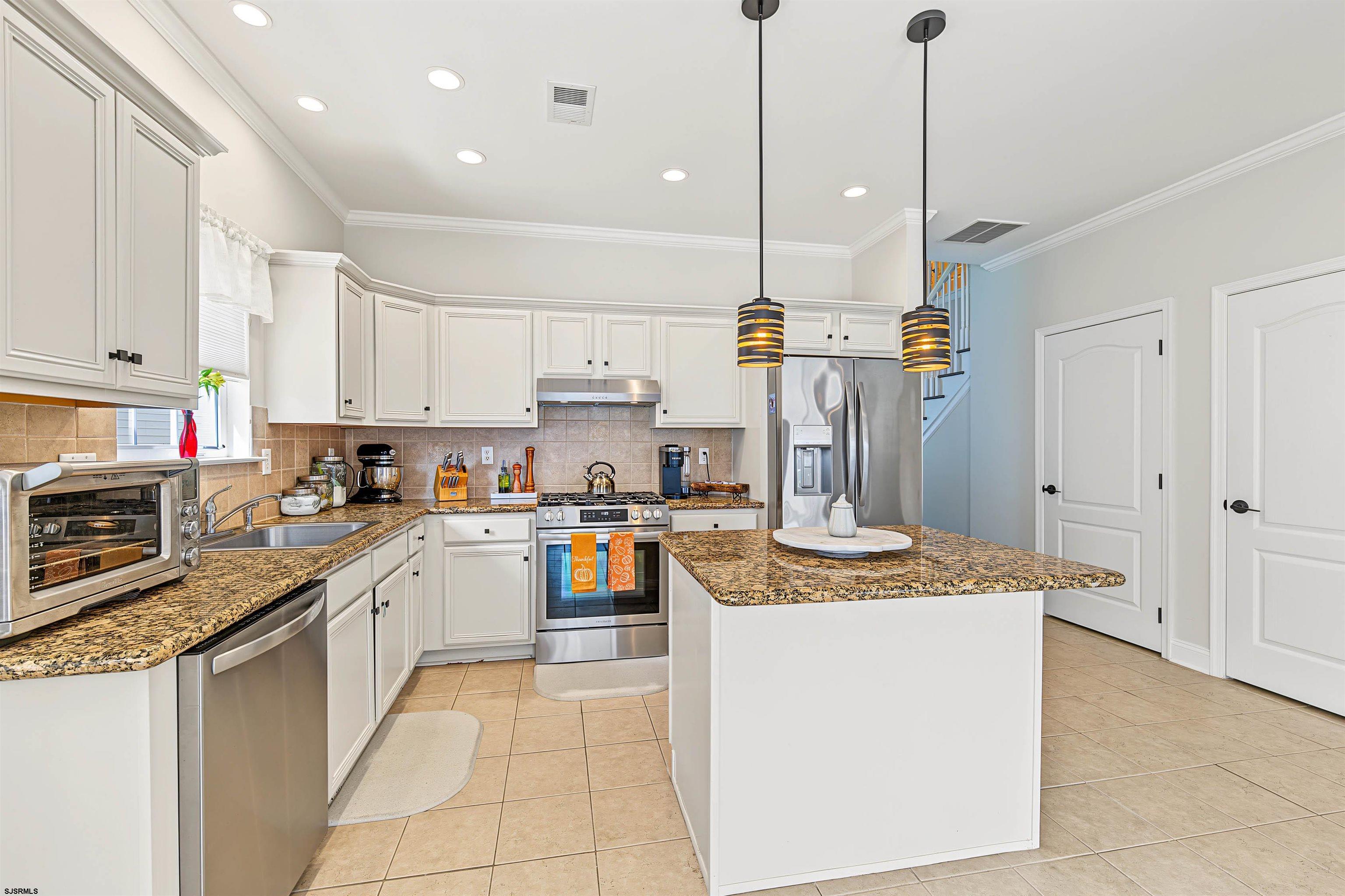 5 Burnside Dr