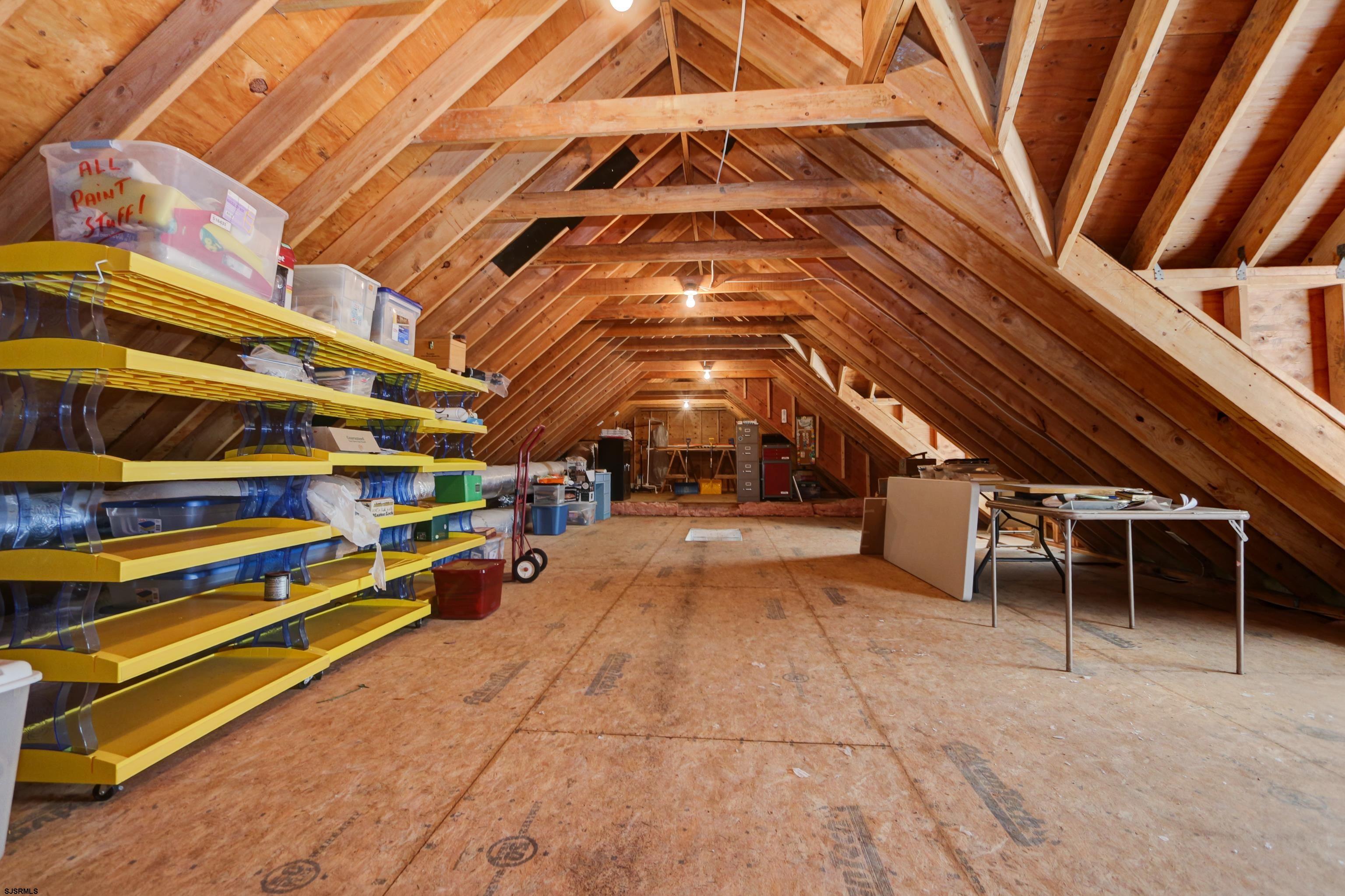 418 W Evans
