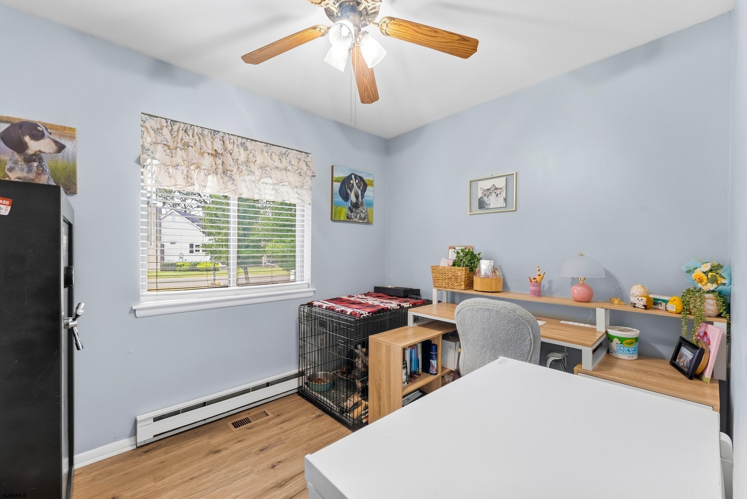 204 Sanford Ln