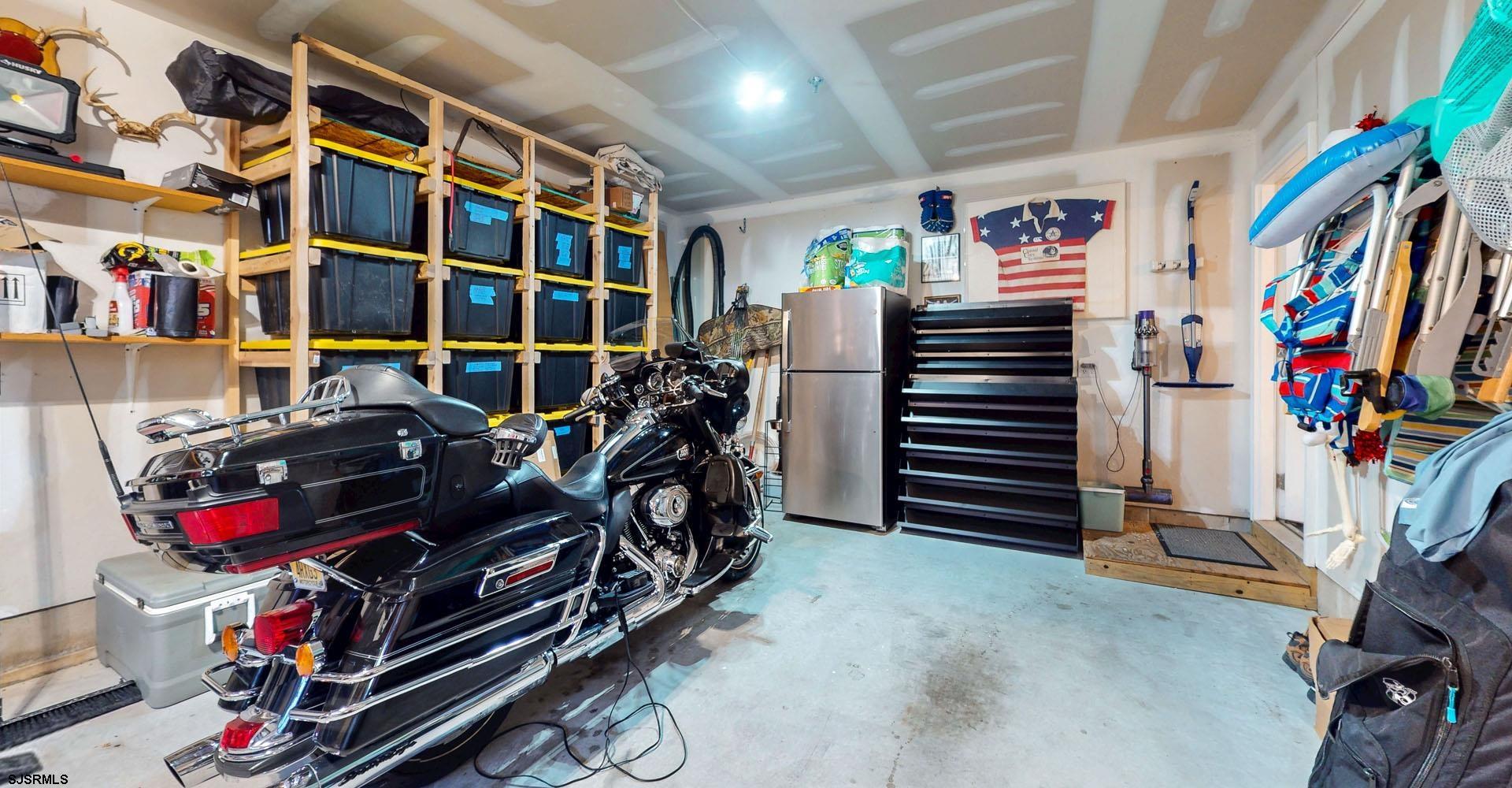 308 Sanderling Ln