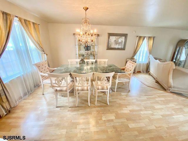 200 Creek Ct