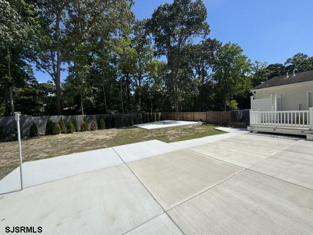 113 E Woodland Avenue