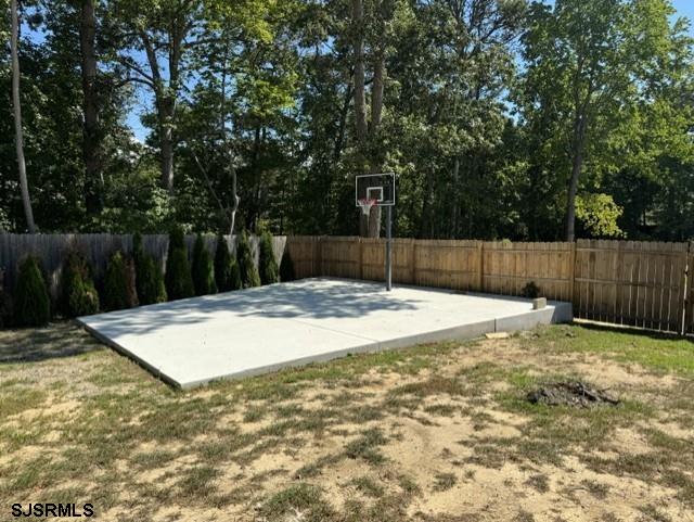 113 E Woodland Avenue