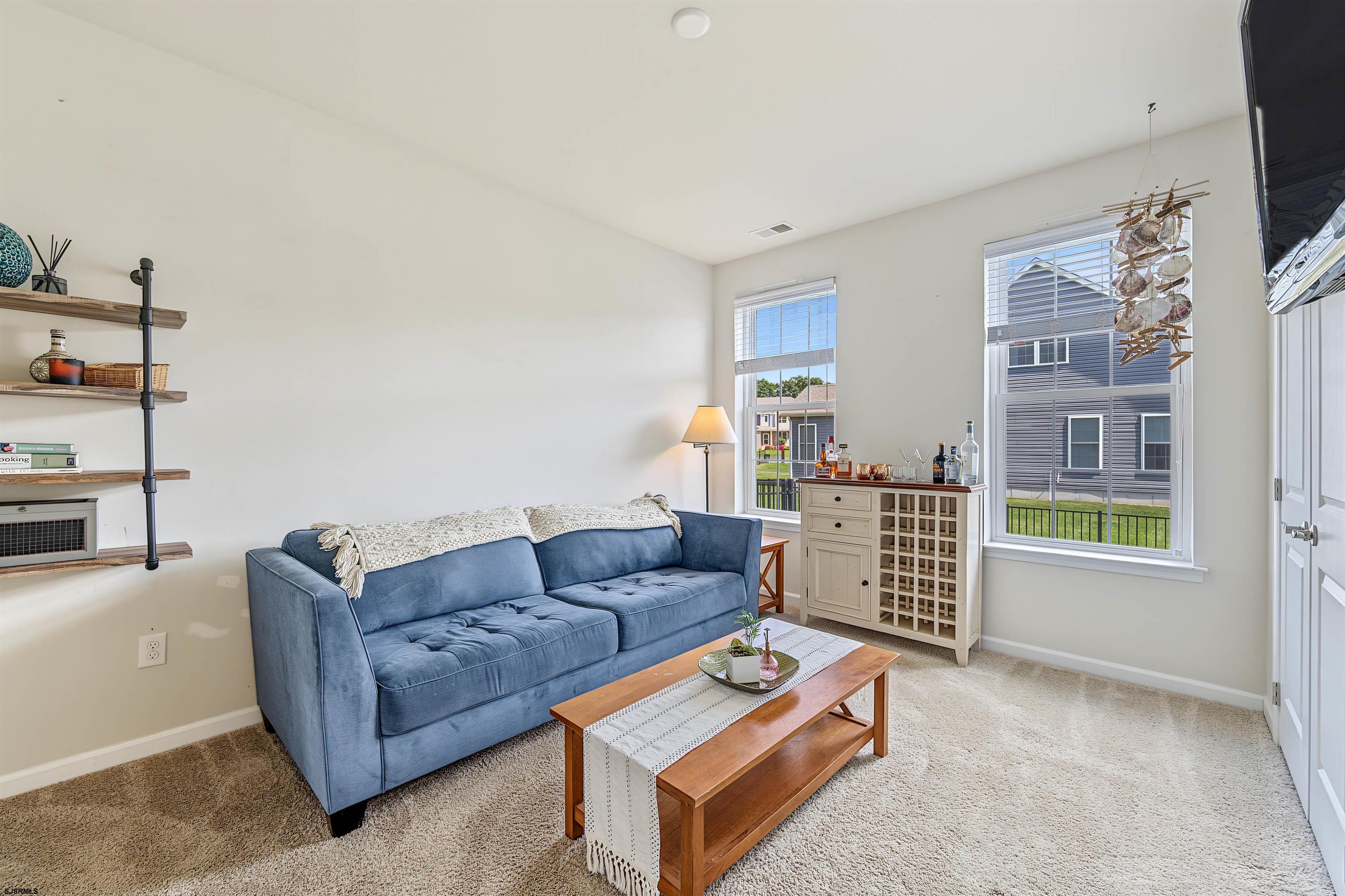 103 Laquinta Dr