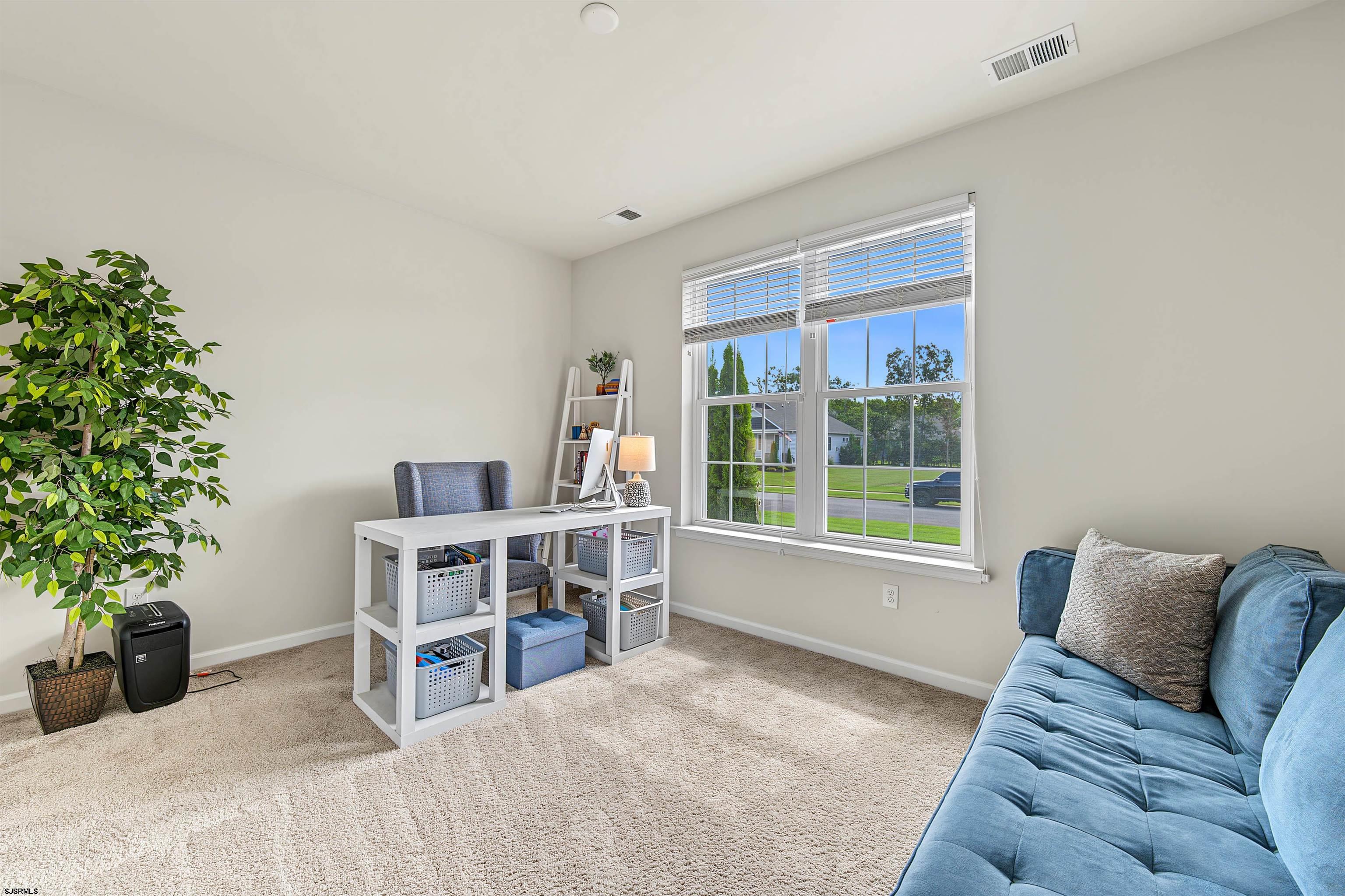 103 Laquinta Dr
