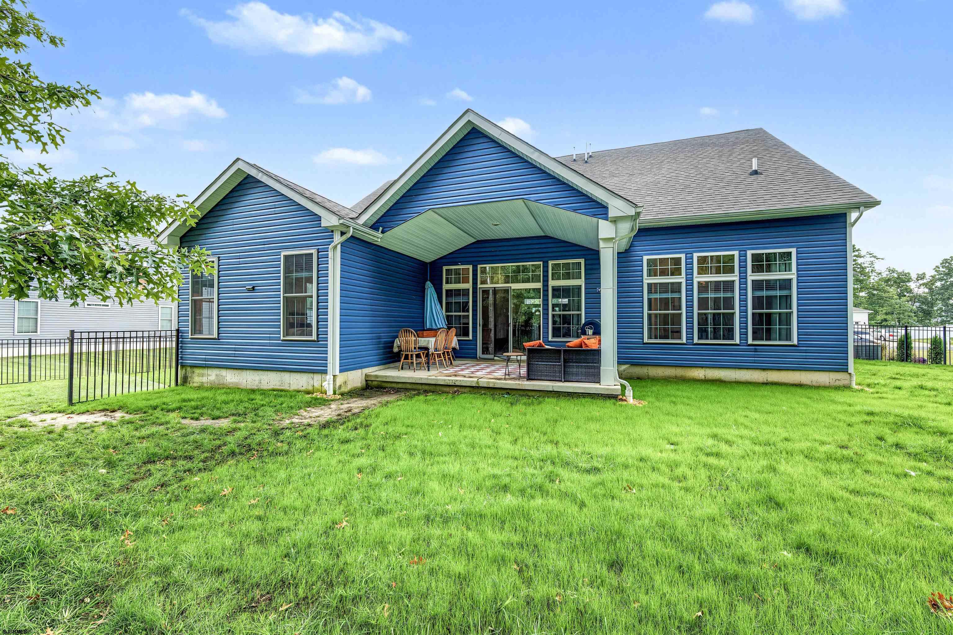 103 Laquinta Dr