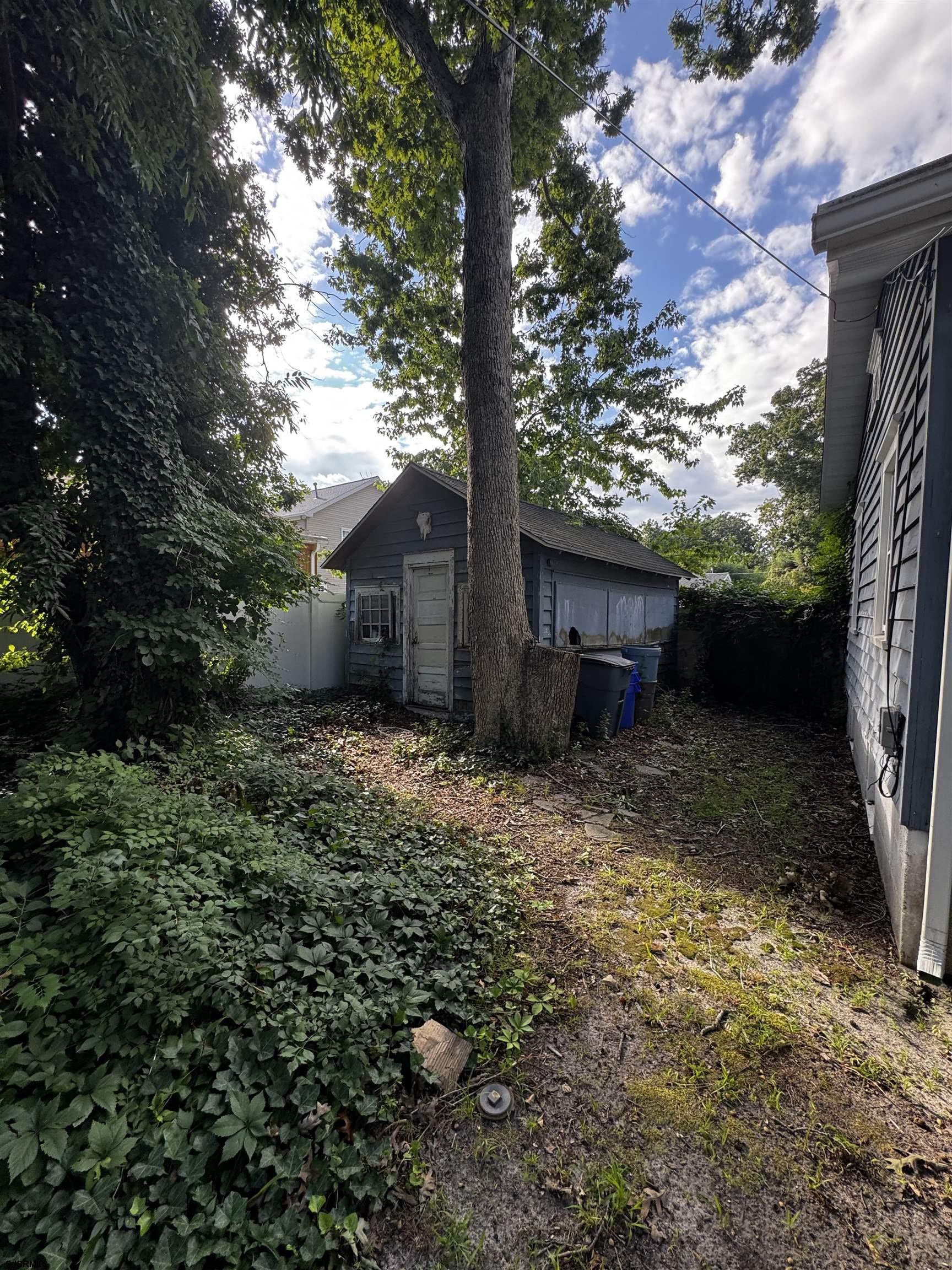 717 Fuae Avenue