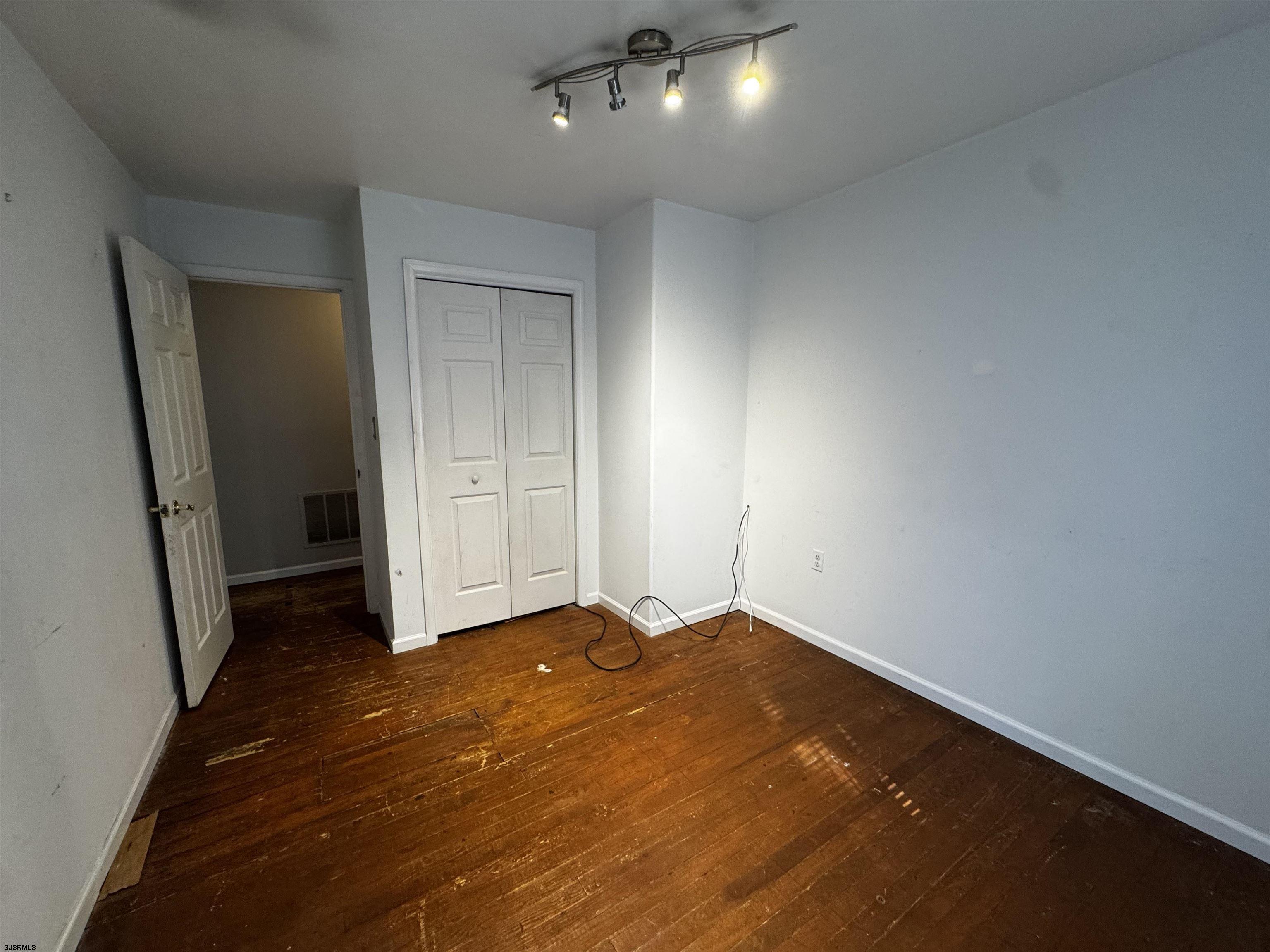 717 Fuae Avenue