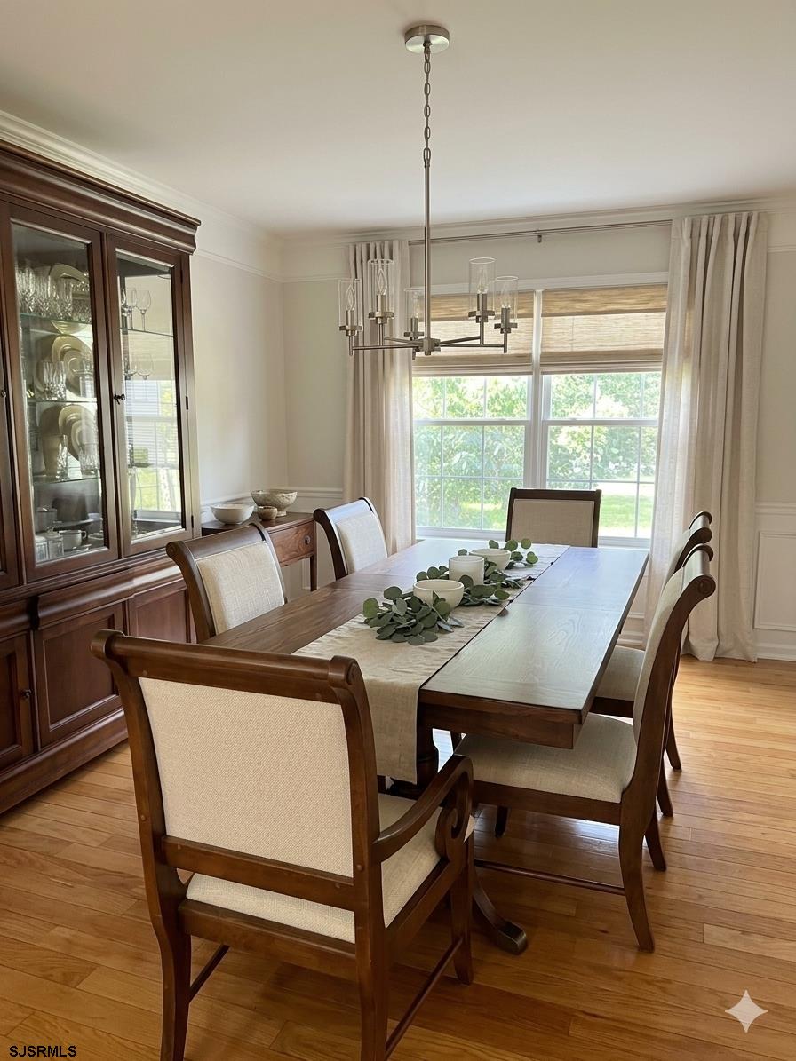 215 PEACH TREE LANE