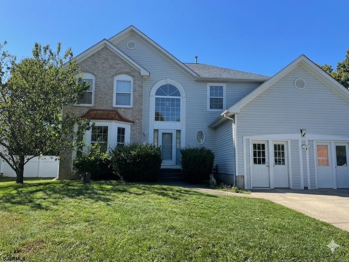 215 PEACH TREE LANE