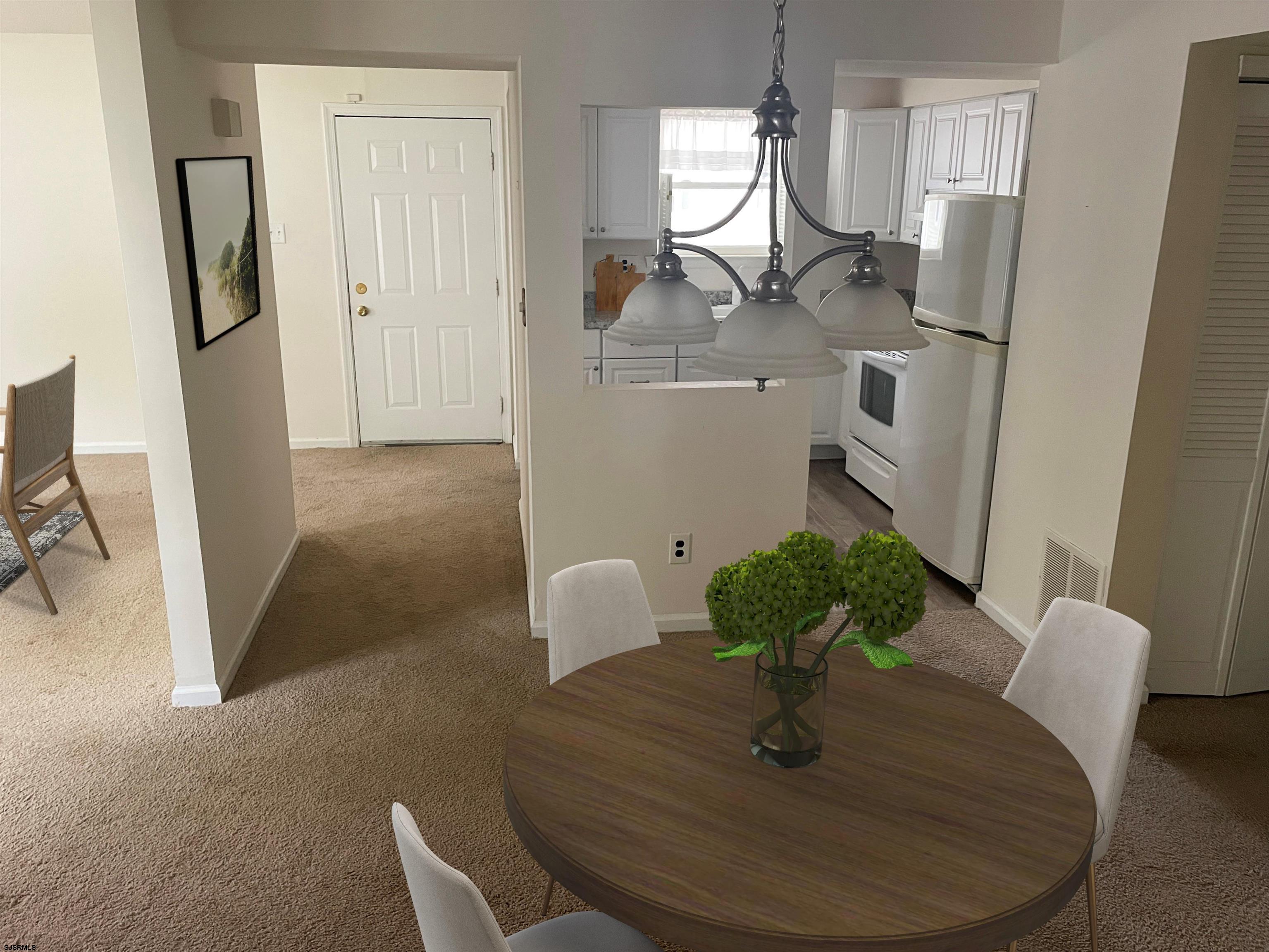 816 E Fisher Creek Road - Picture 3