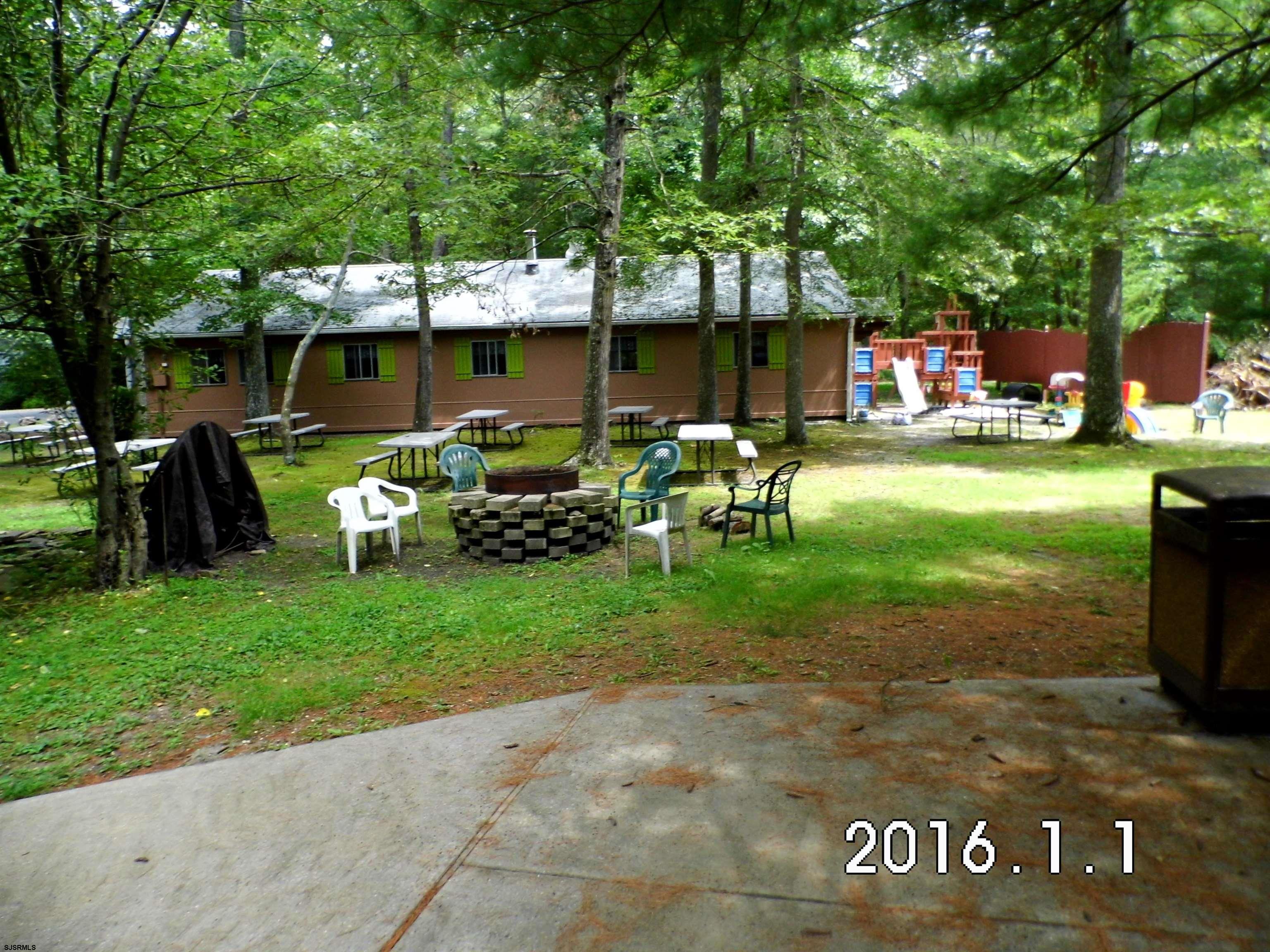 135 Thompson  #25 Ln