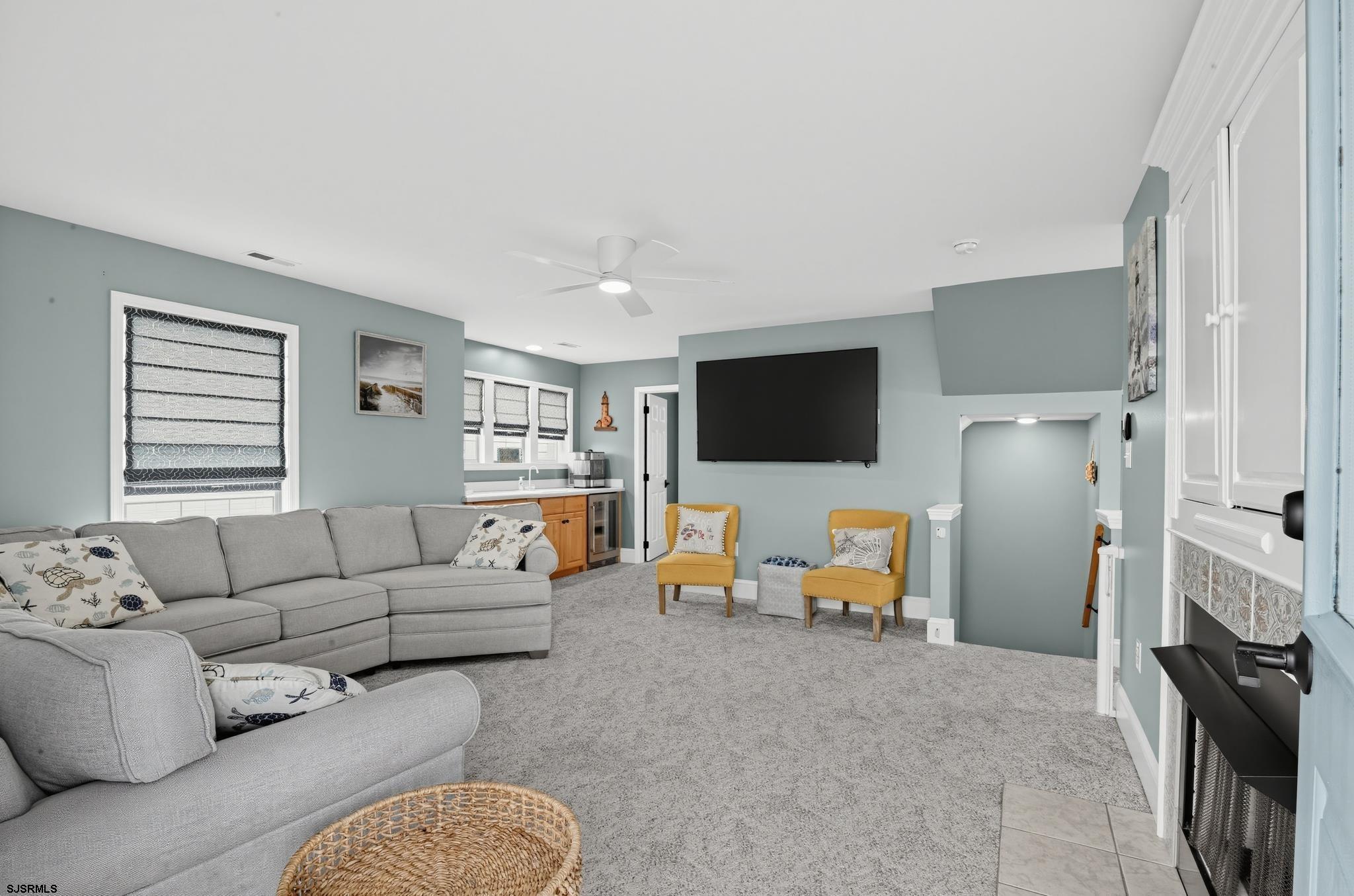 2140 West