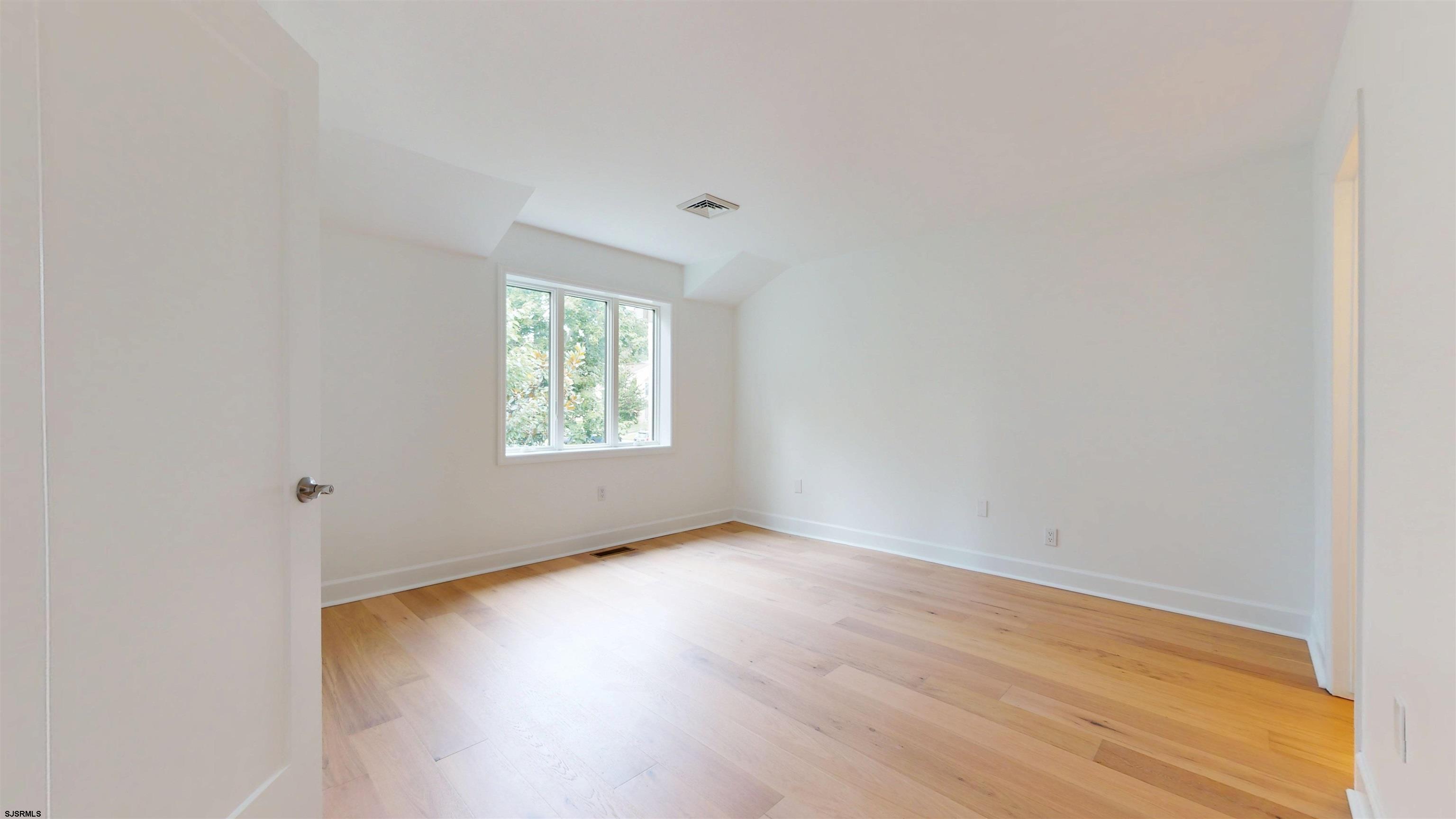 45 Greate Bay Dr