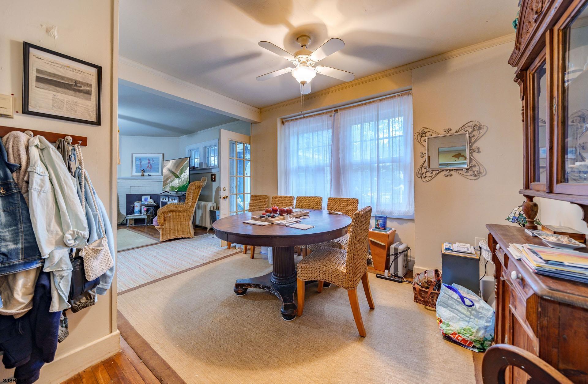 315 E Surf Road