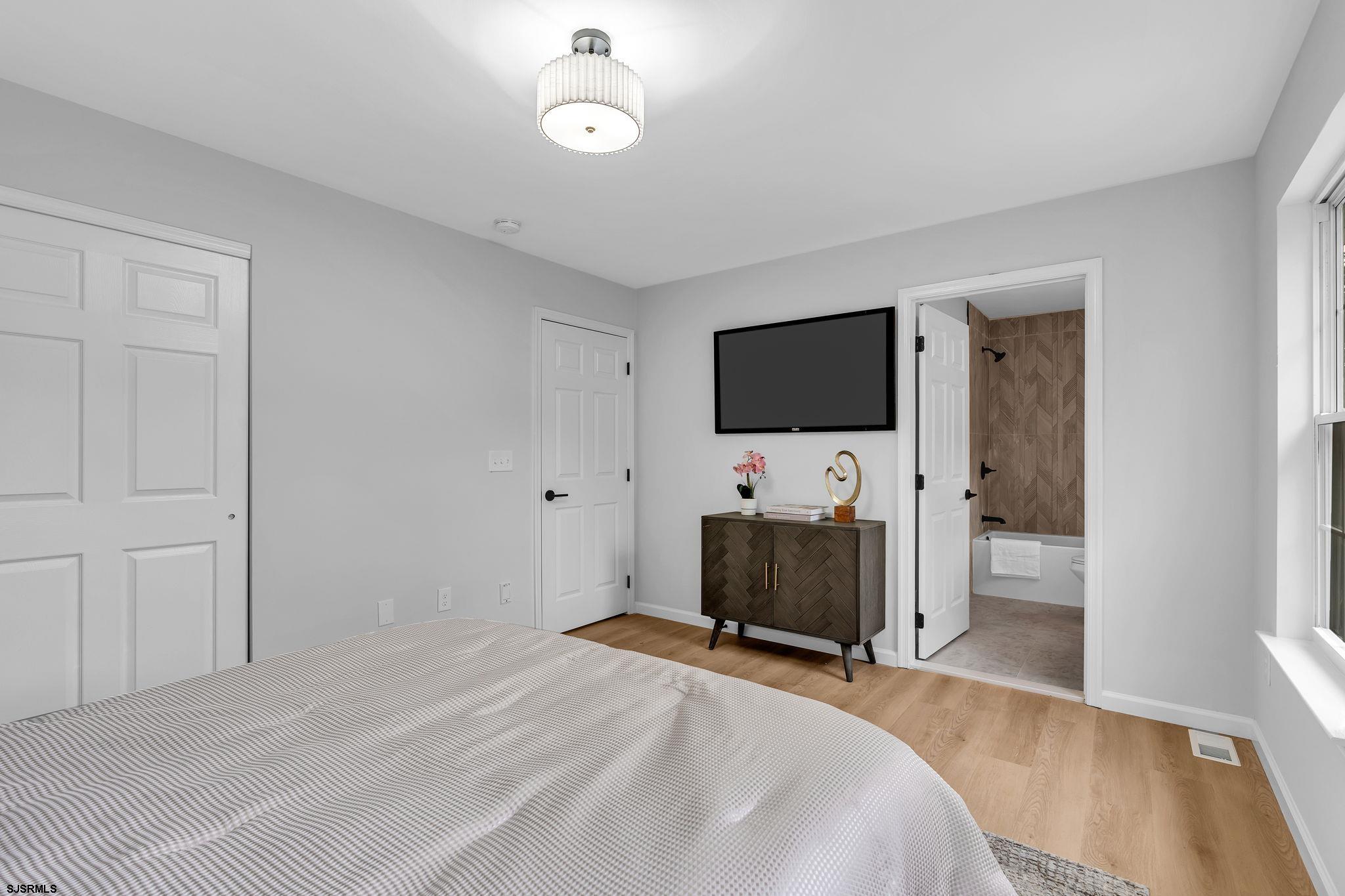 579 Coral Ln
