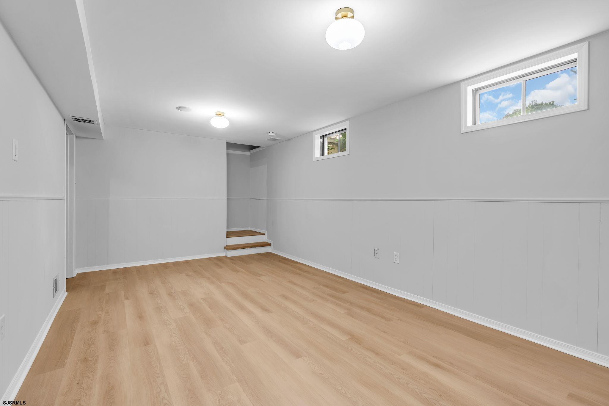 579 Coral Ln