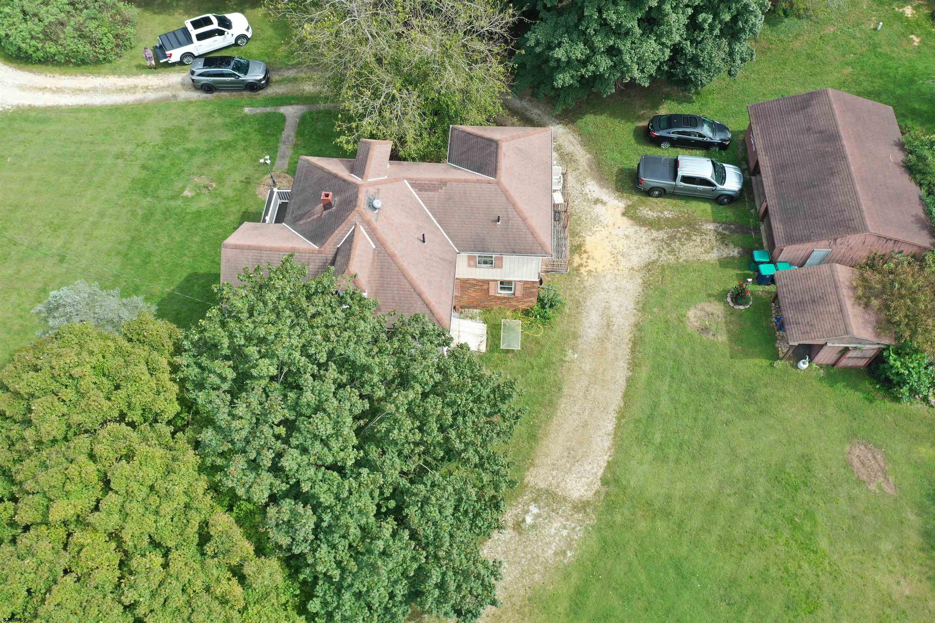 3039 Vine Road