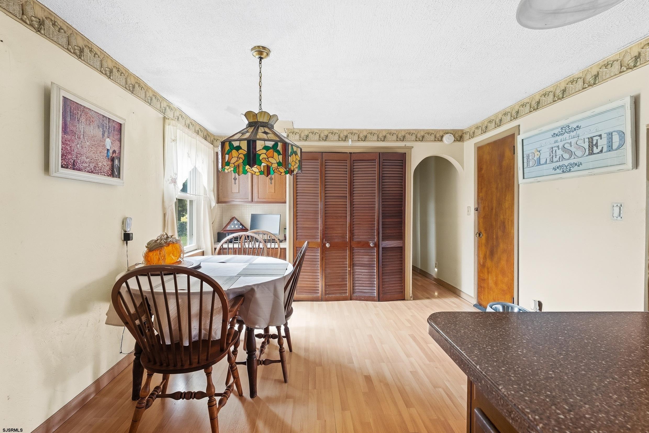 3039 Vine Road
