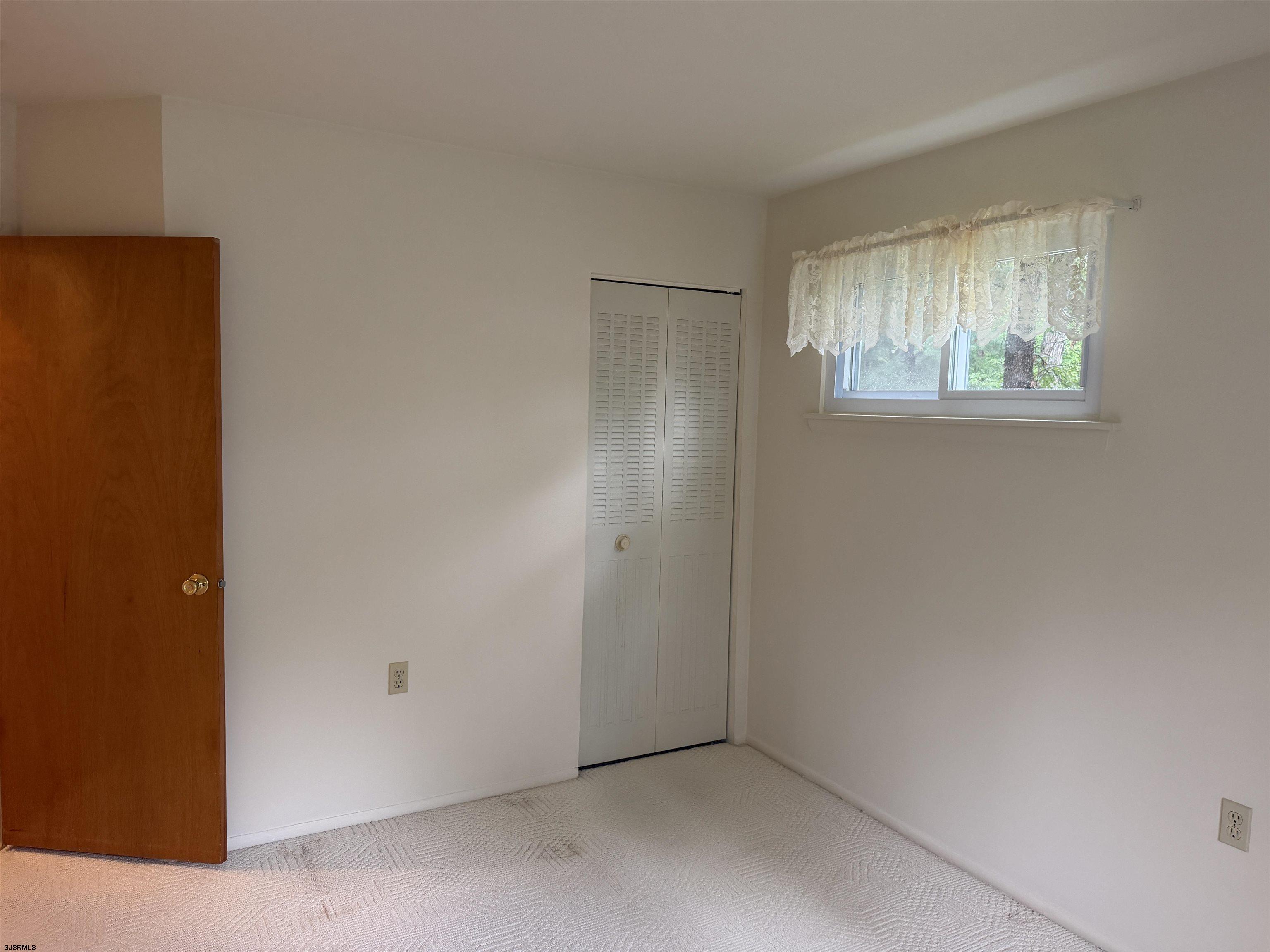 6351 Beech