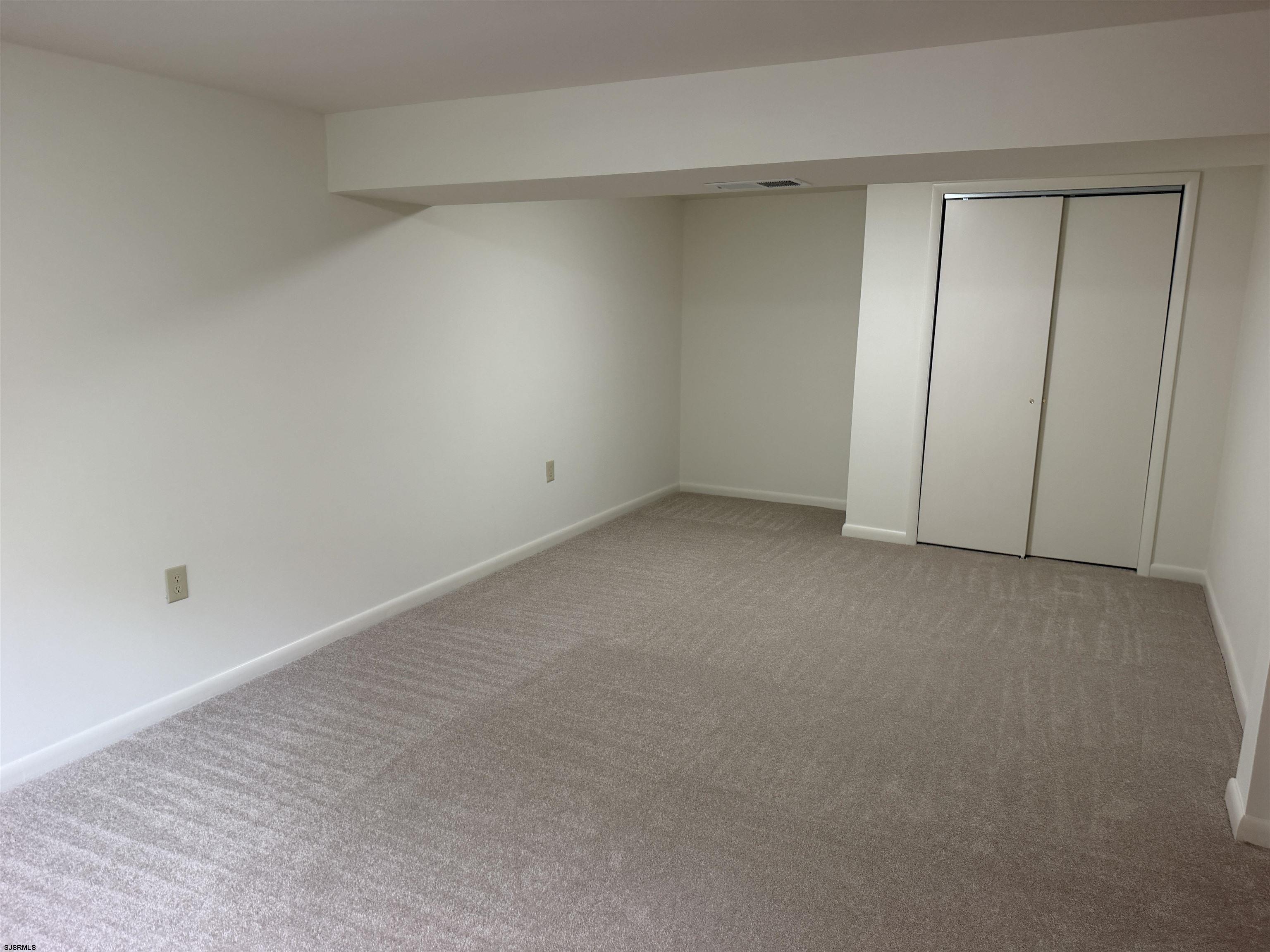 6351 Beech