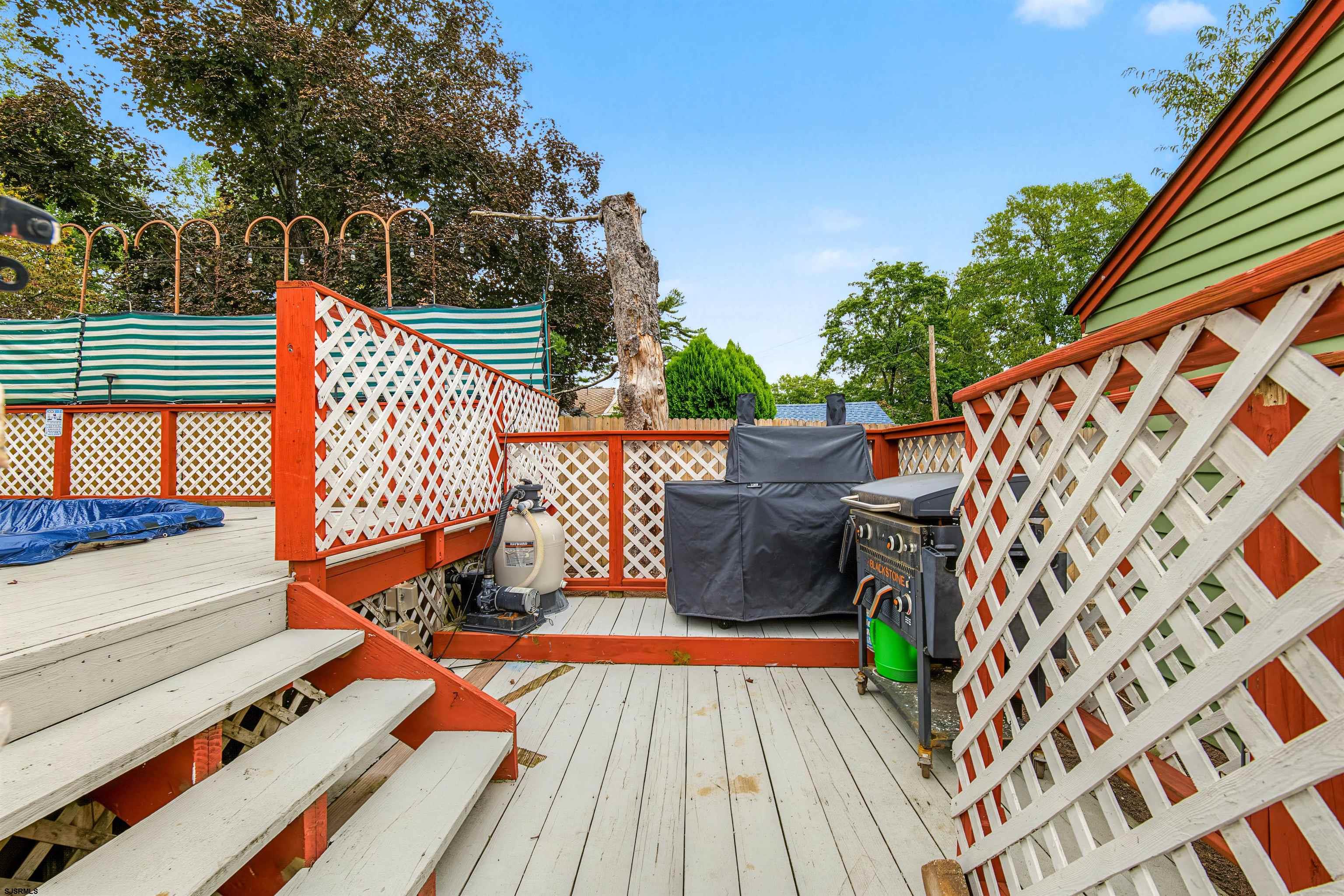 536 Saint Louis Avenue