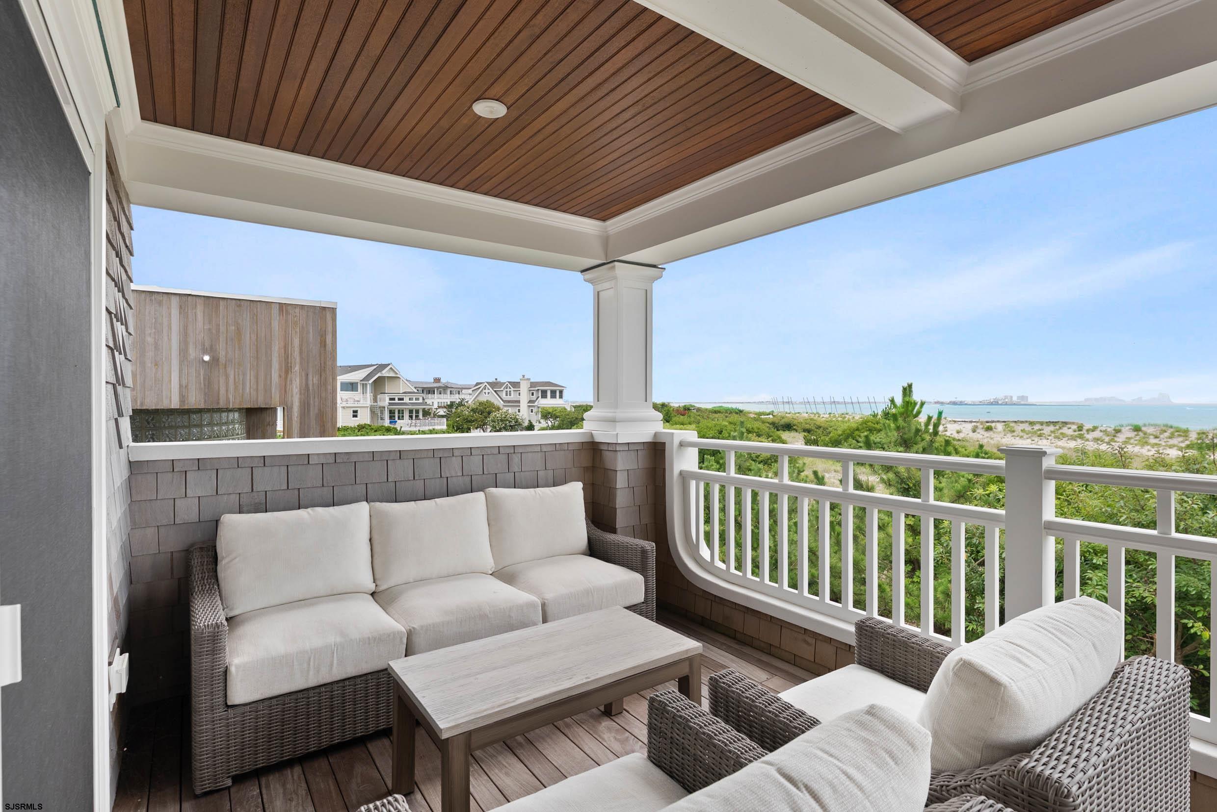 339 E Atlantic Blvd