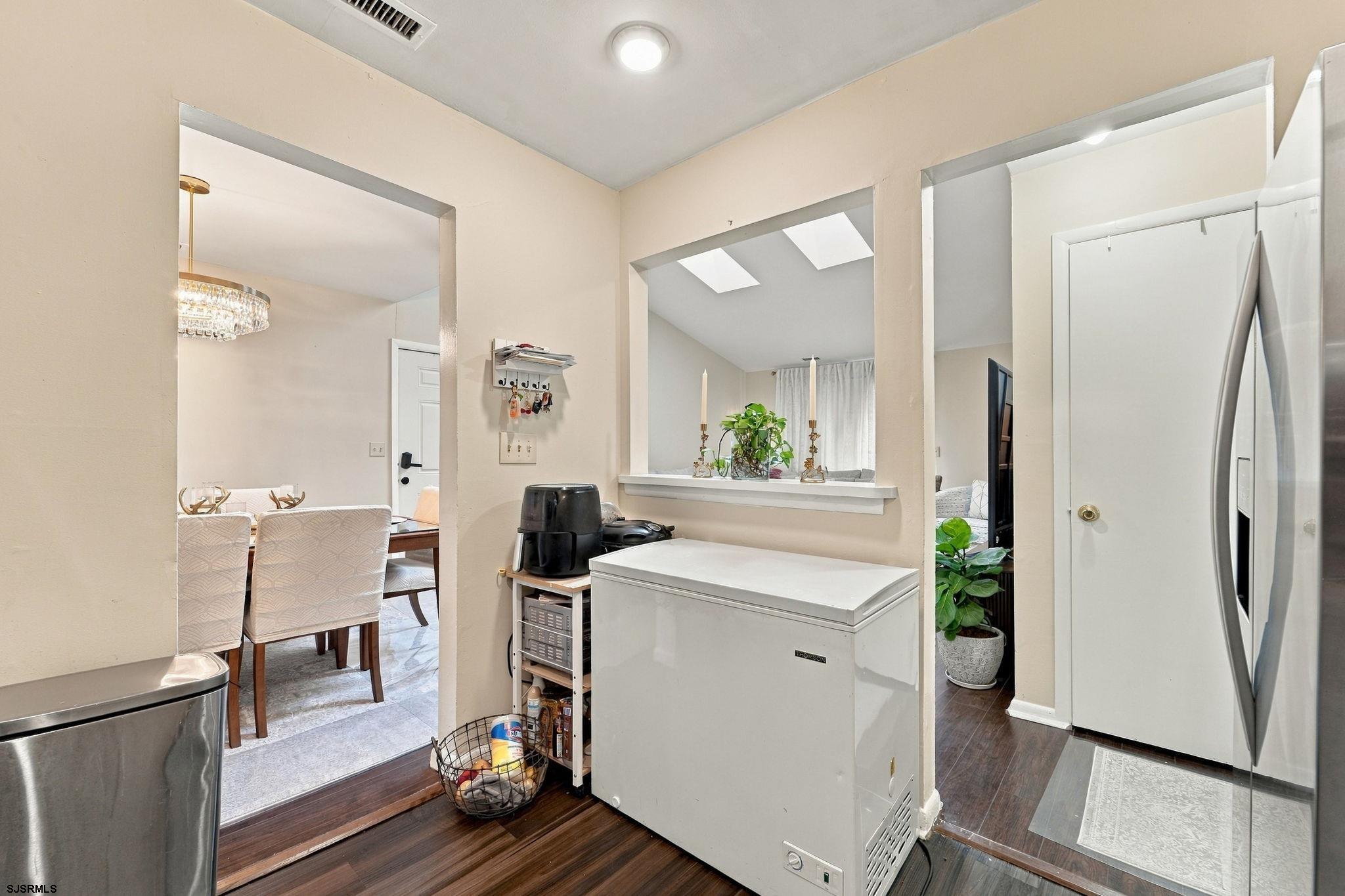 2 Oyster Bay Road