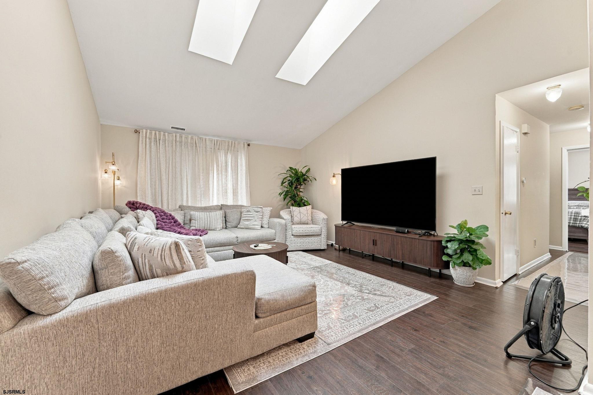 2 Oyster Bay Road
