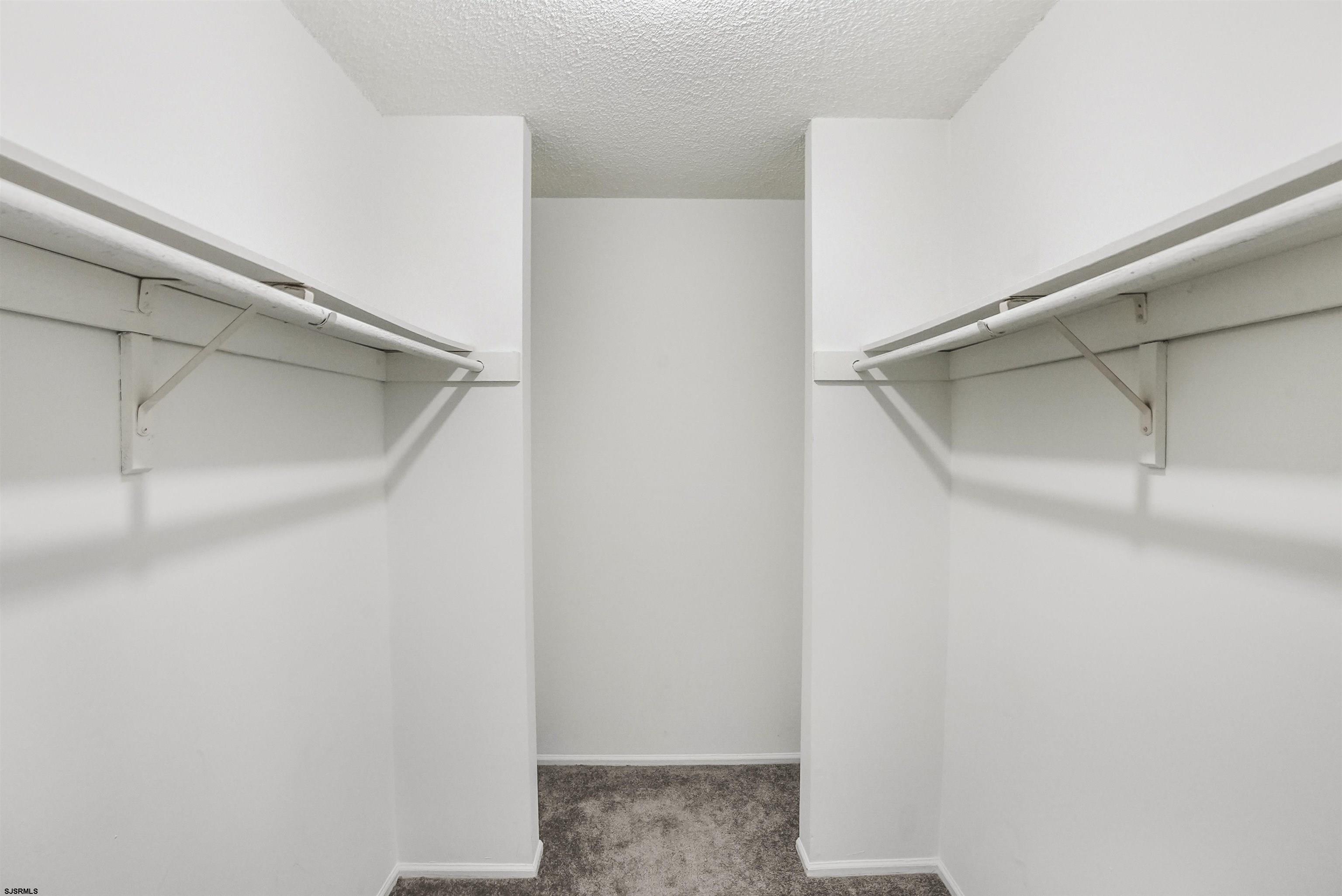 612617 | Photo 12