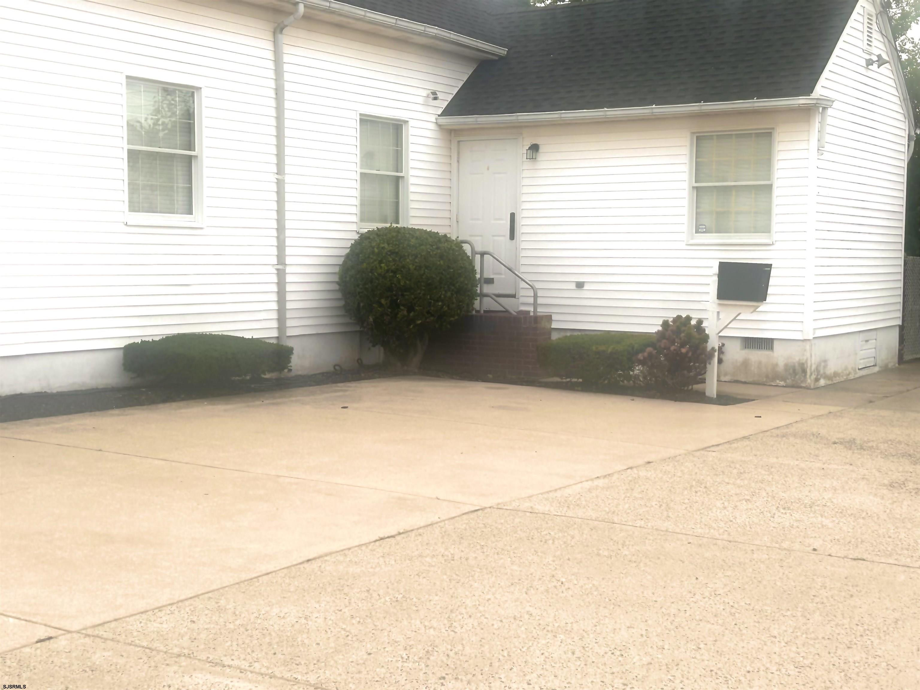 612884 | Photo 2