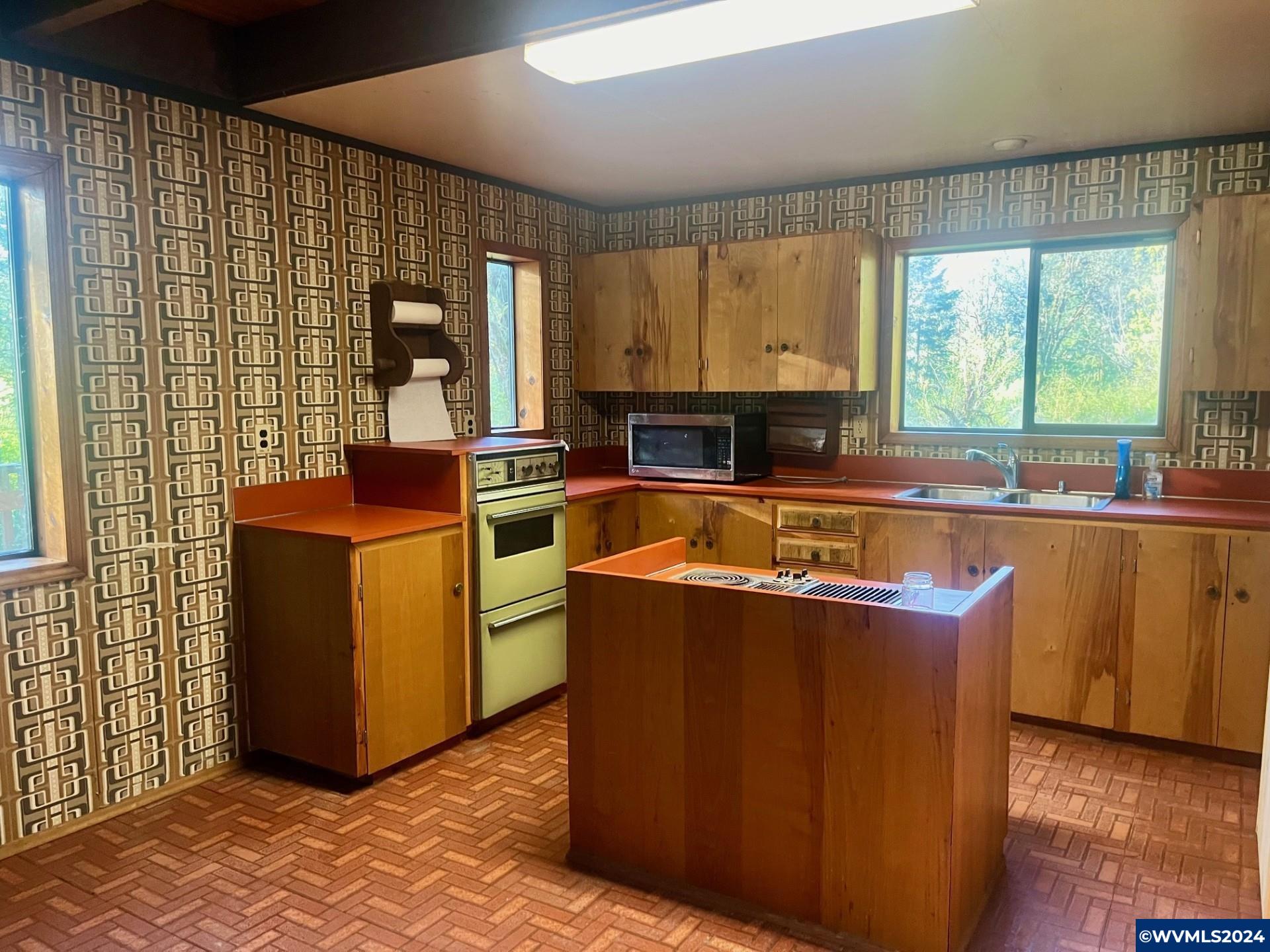 35212 Kings Valley Hwy