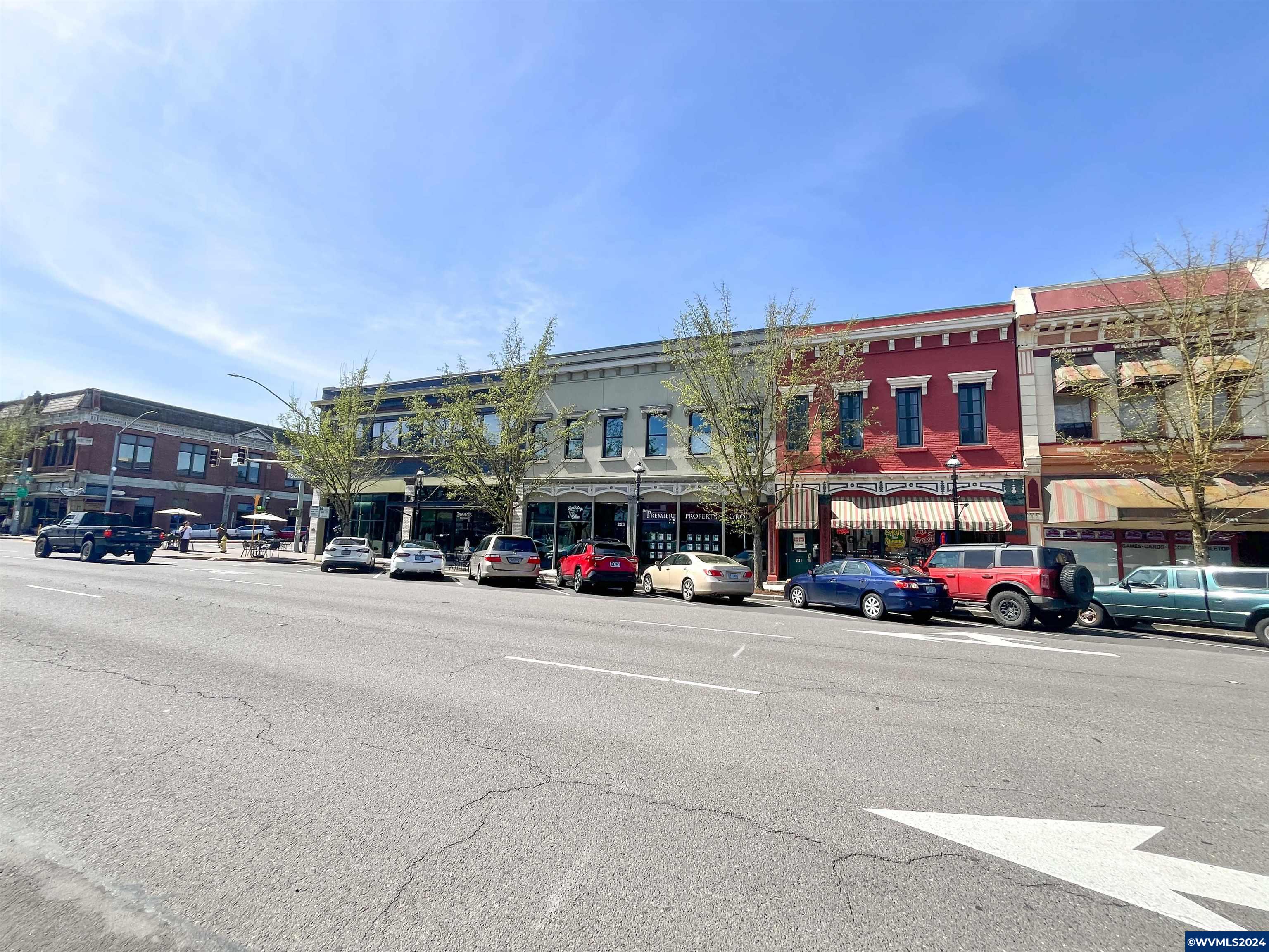 223 Commercial (160-E) St NE