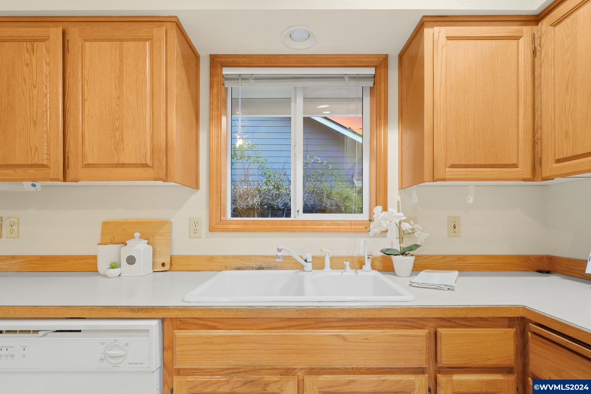 2608 NW Legacy Pl
