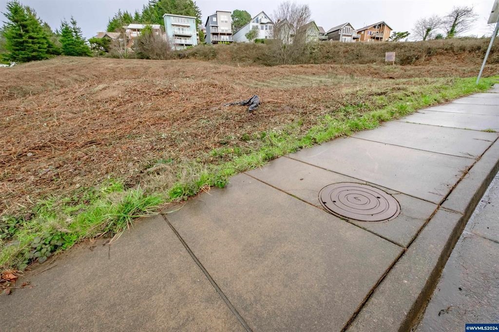 1005 SE Bay Bl, Newport, OR, 97365