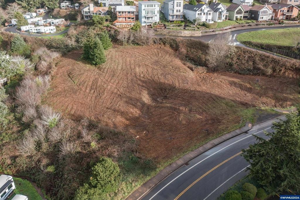 1005 SE Bay Bl, Newport, OR, 97365