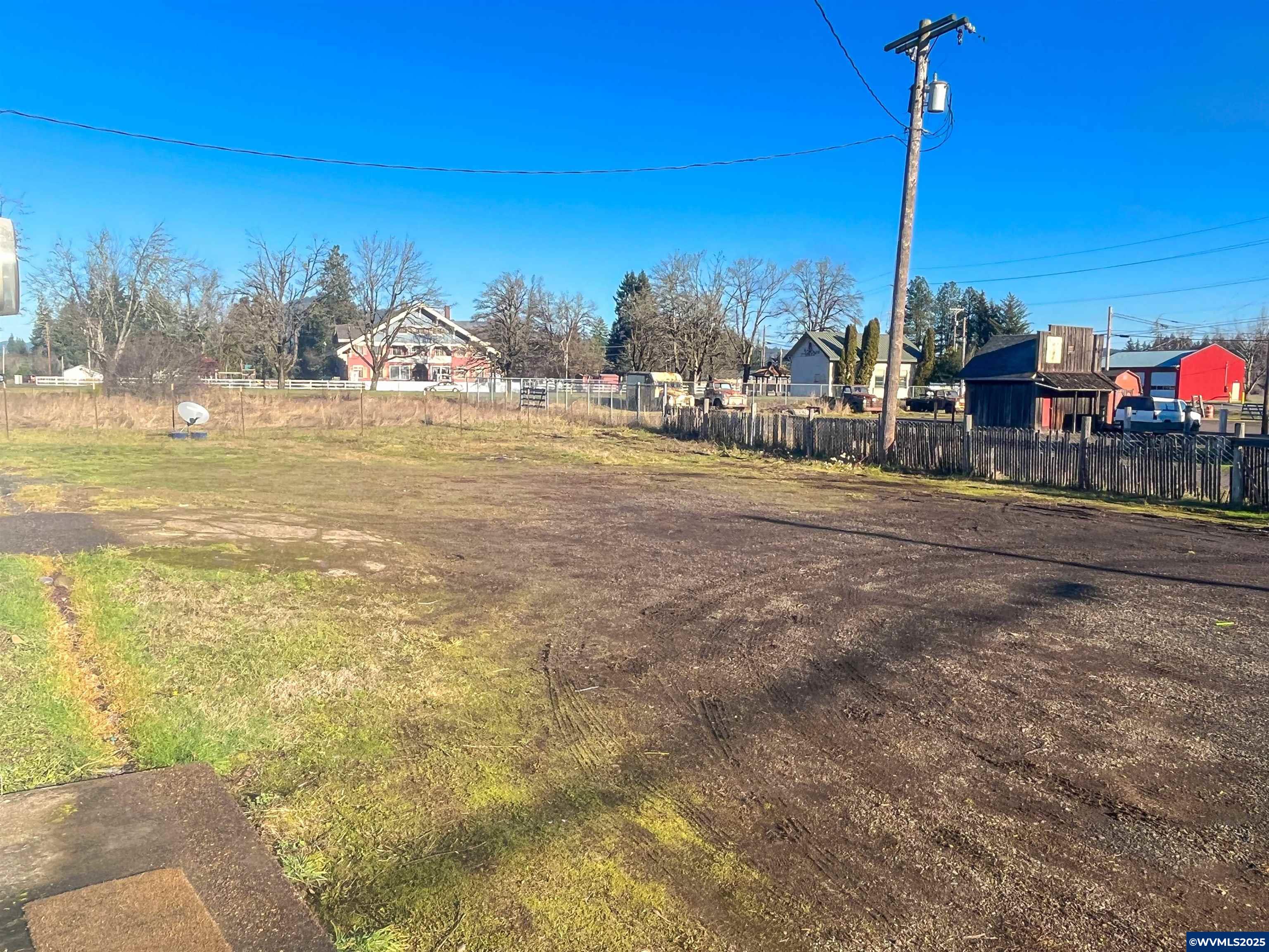 28401 Salmon River Hwy