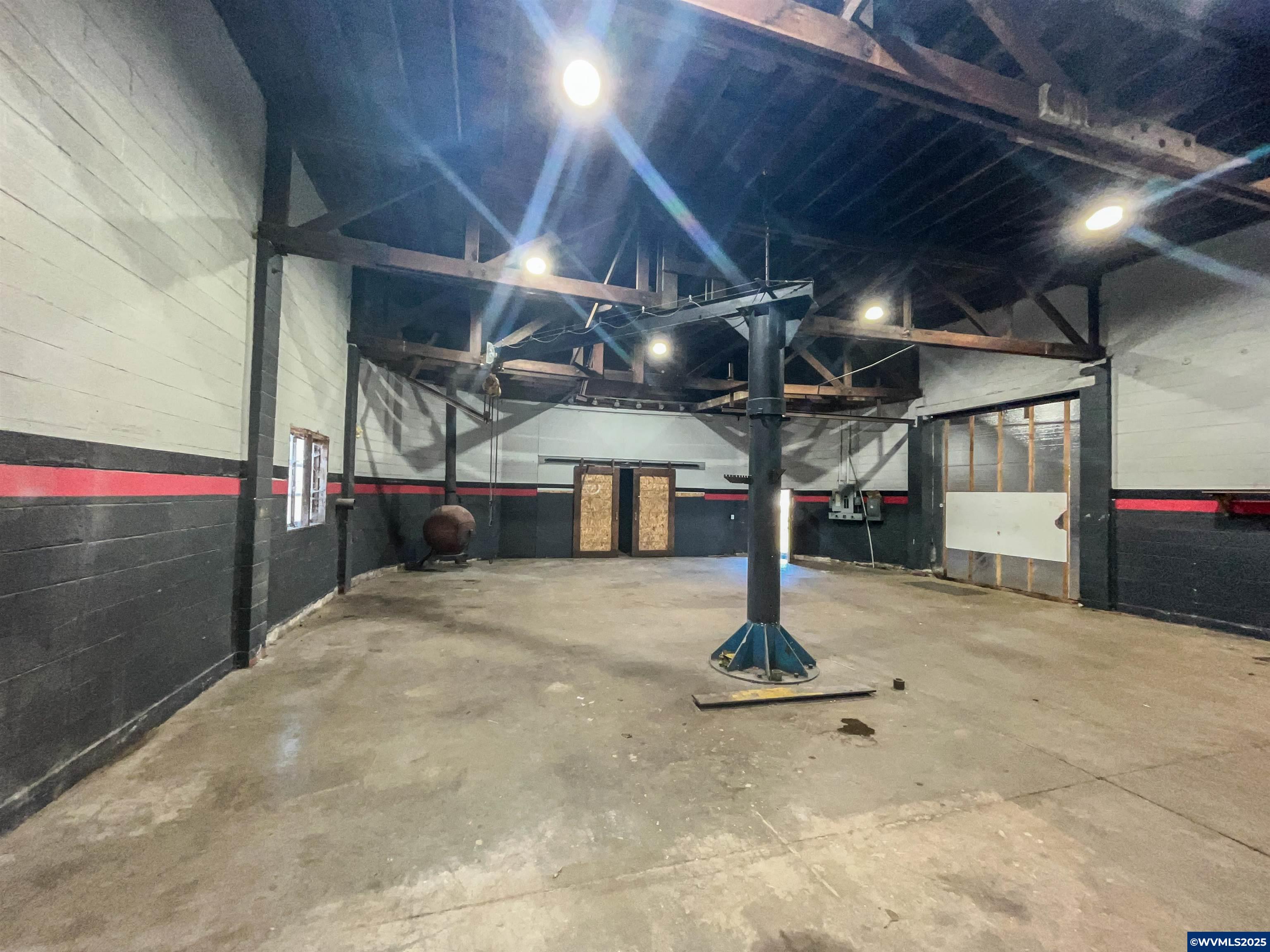 28401 Salmon River Hwy