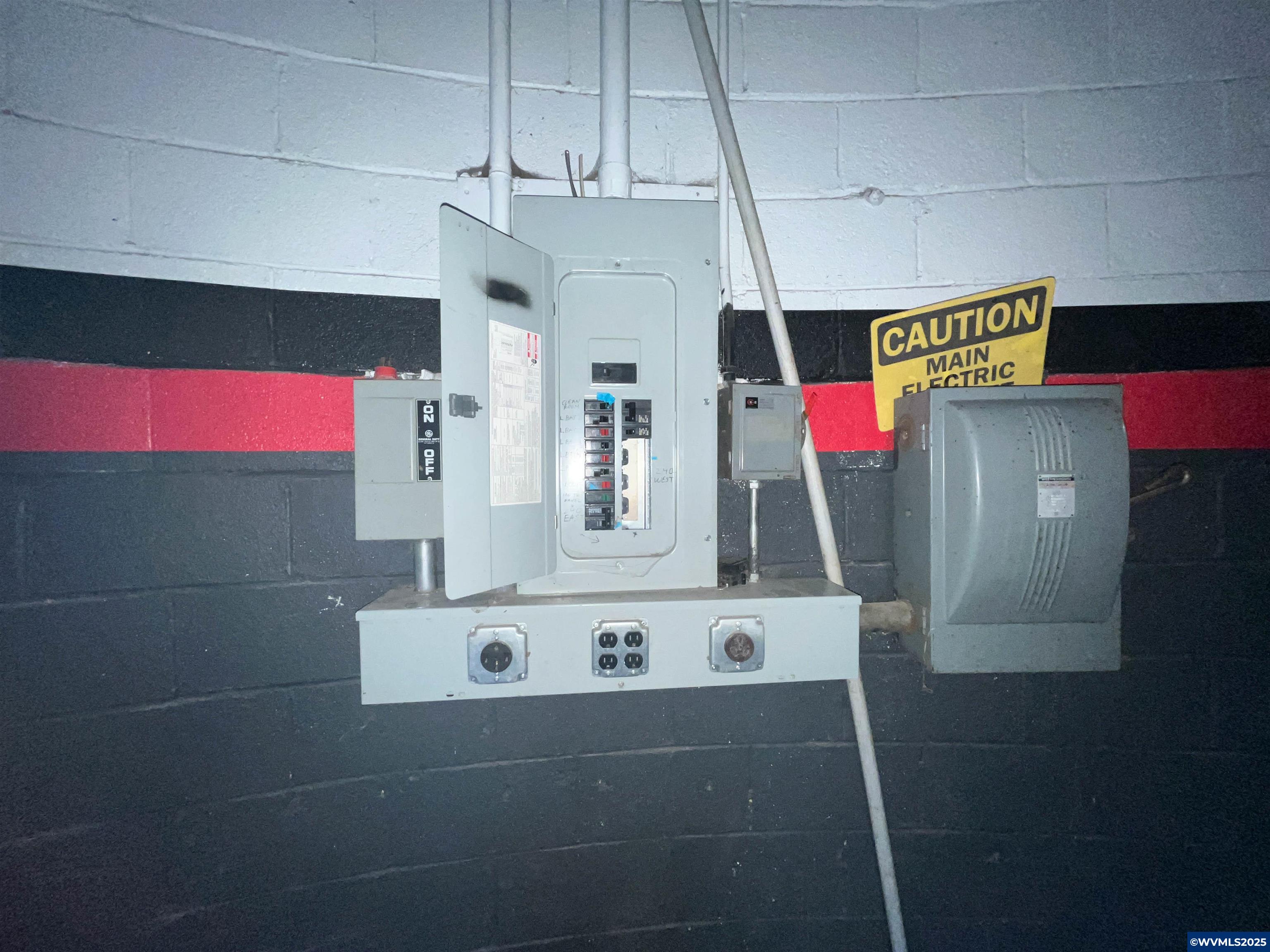 28401 Salmon River Hwy