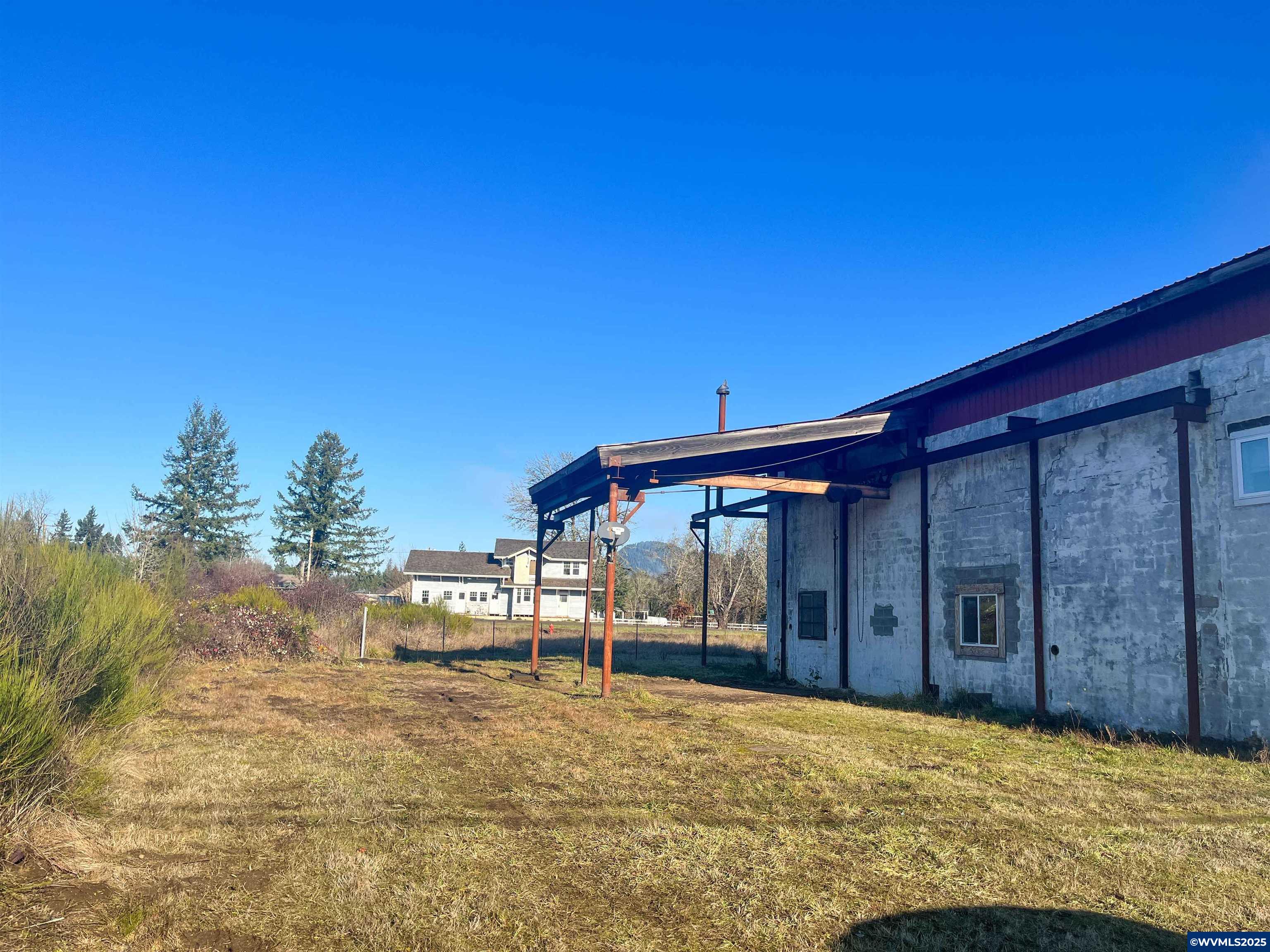 28401 Salmon River Hwy